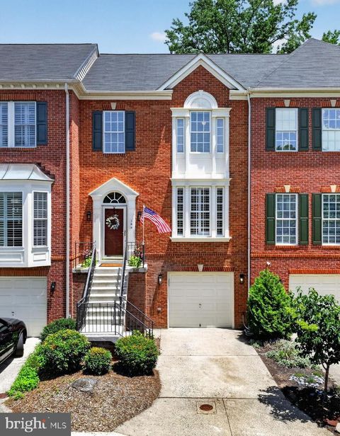 Townhouse For Sale - 144 Riverton Place<br/> Anne Arundel County, EDGEWATER, MD 21037
