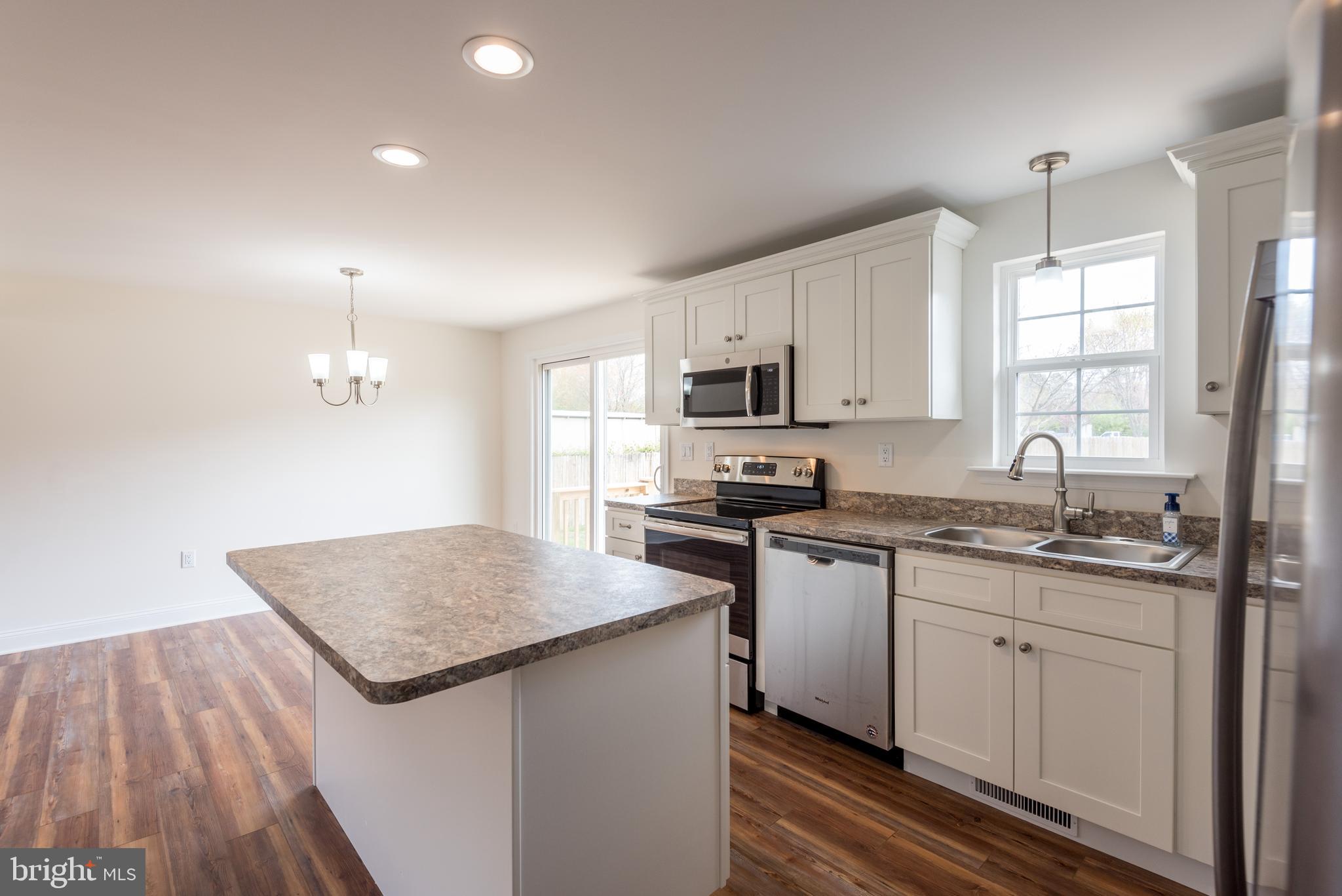 DISCOVERY - Residential