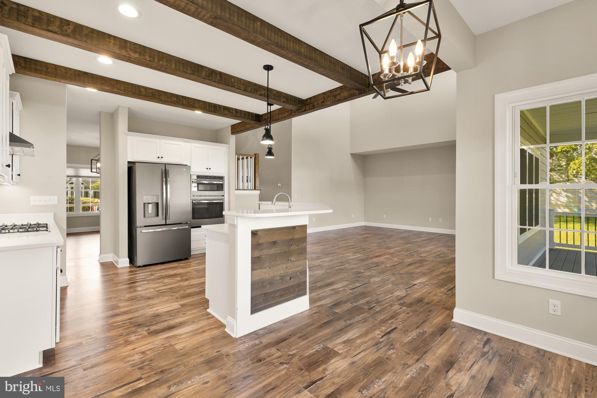 INGRAMS POINT - Residential