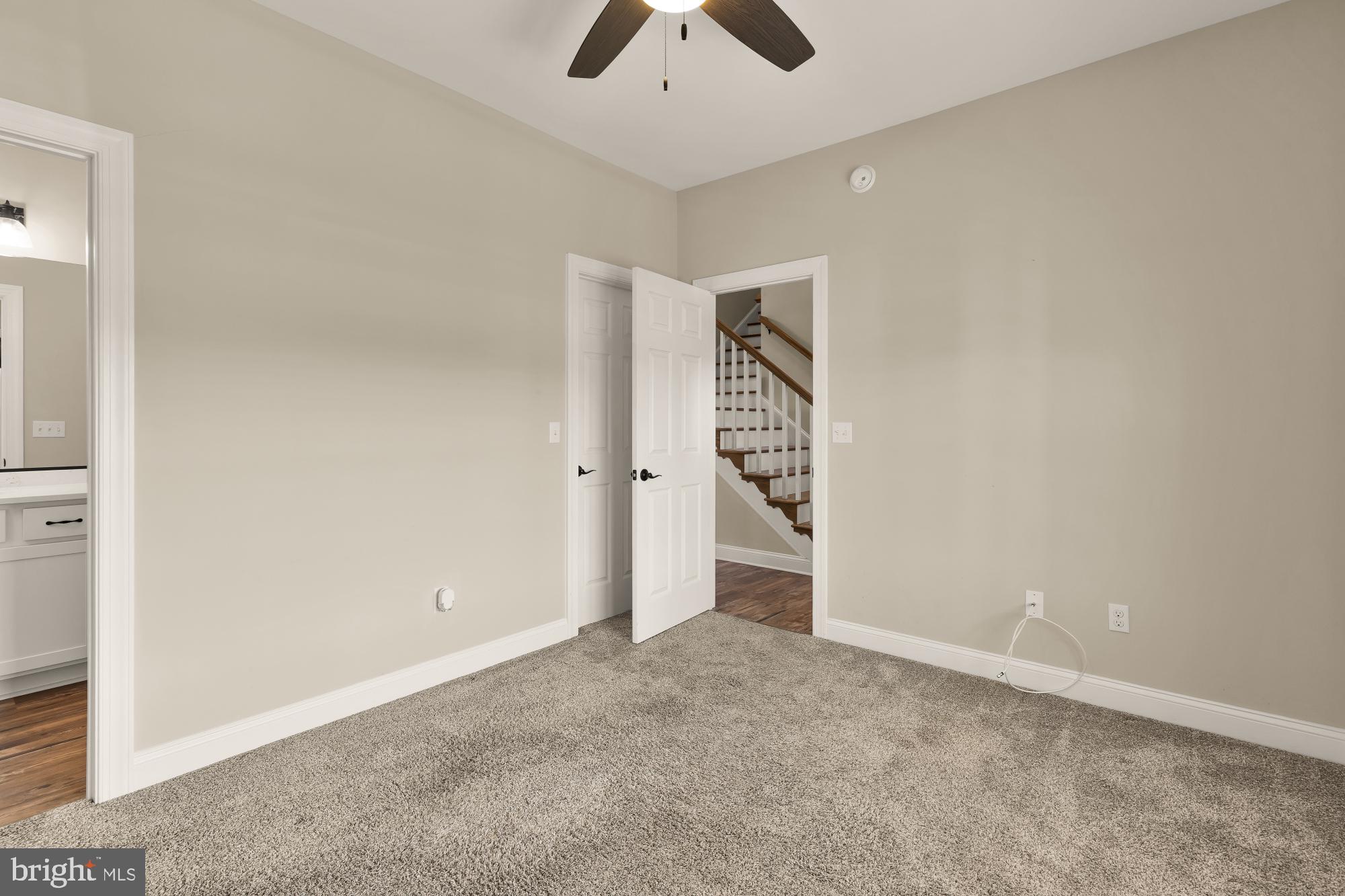 INGRAMS POINT - Residential