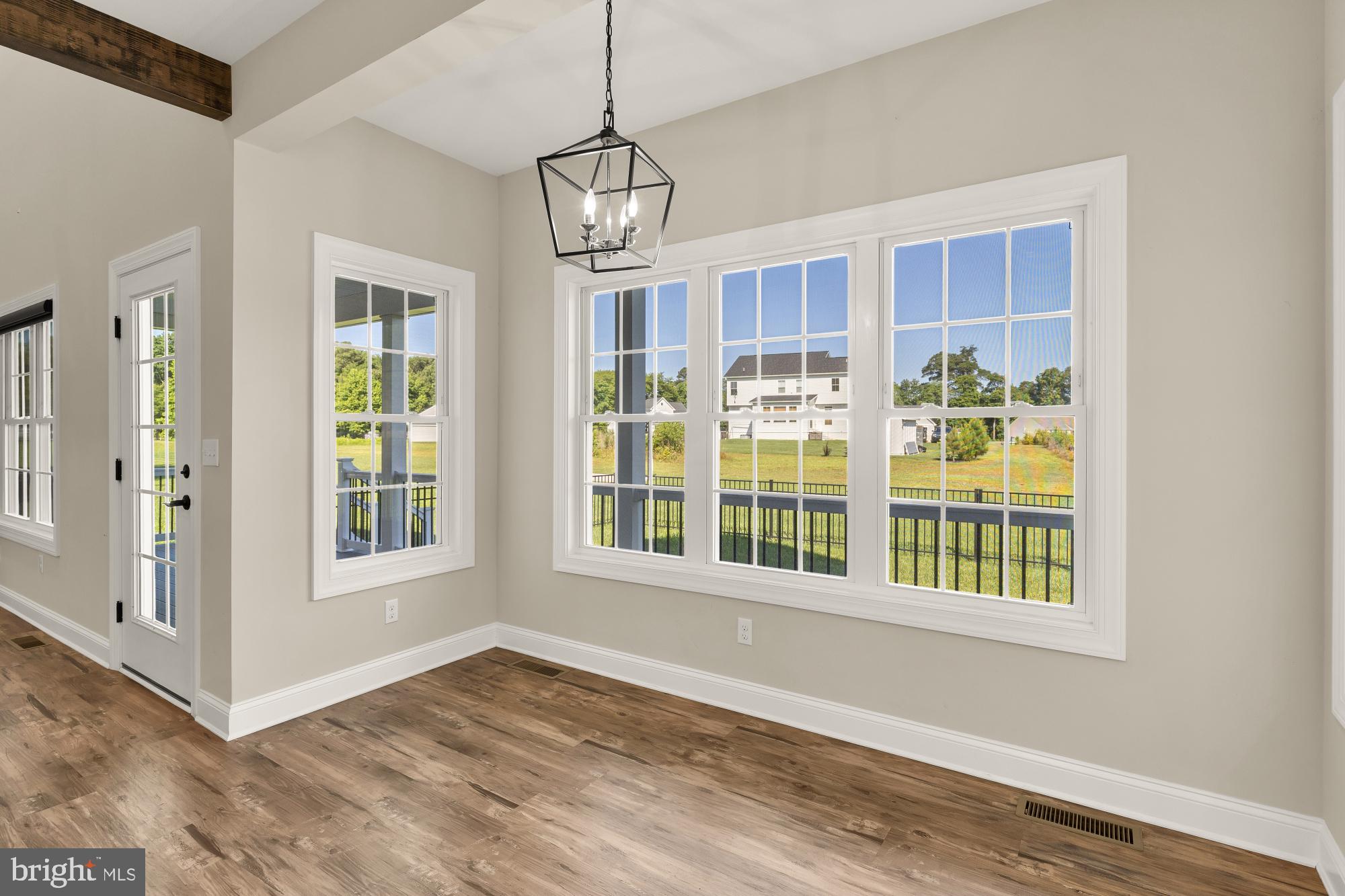 INGRAMS POINT - Residential