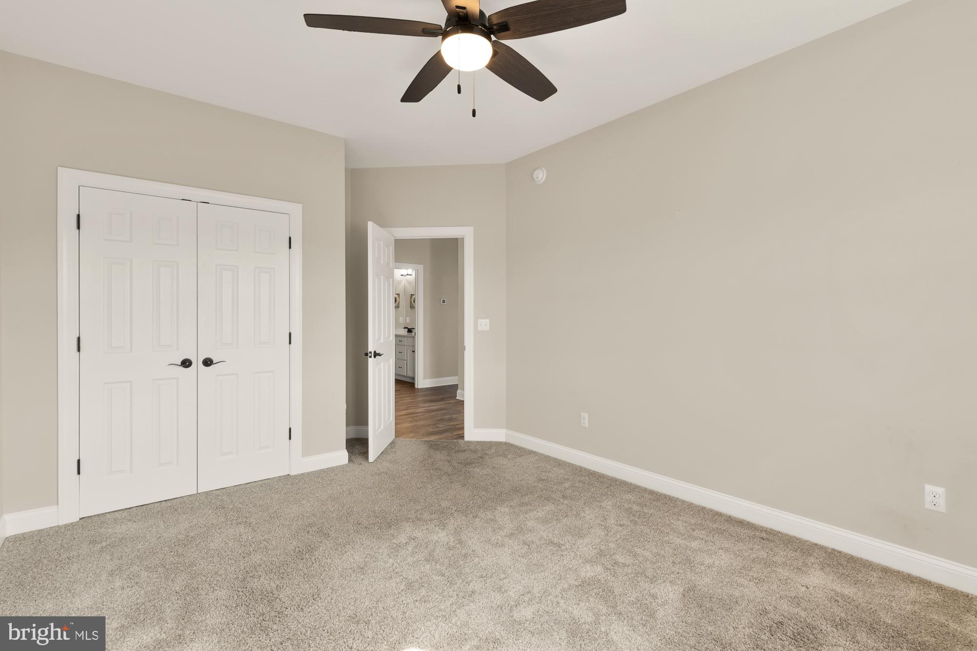 INGRAMS POINT - Residential