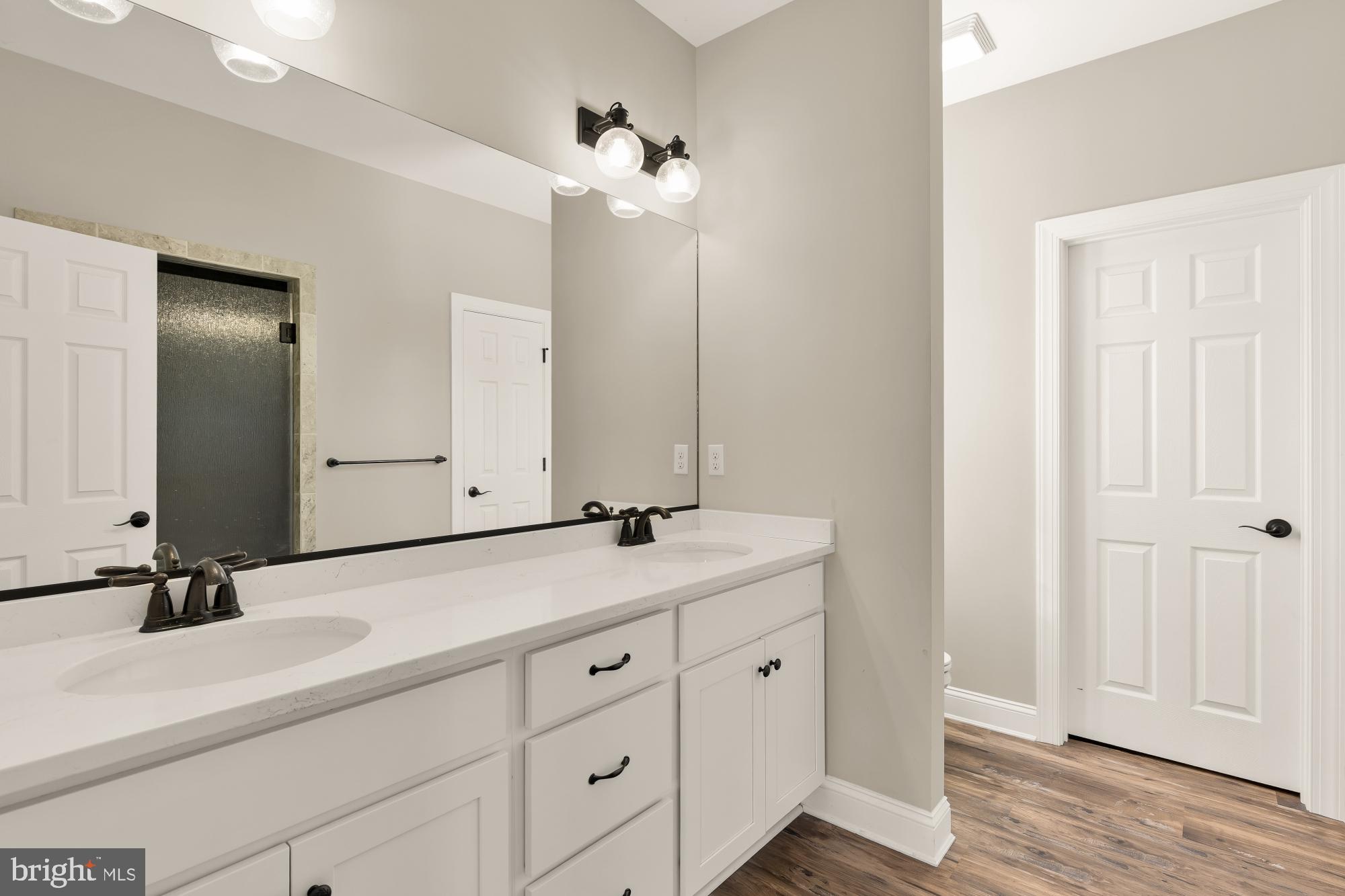 INGRAMS POINT - Residential