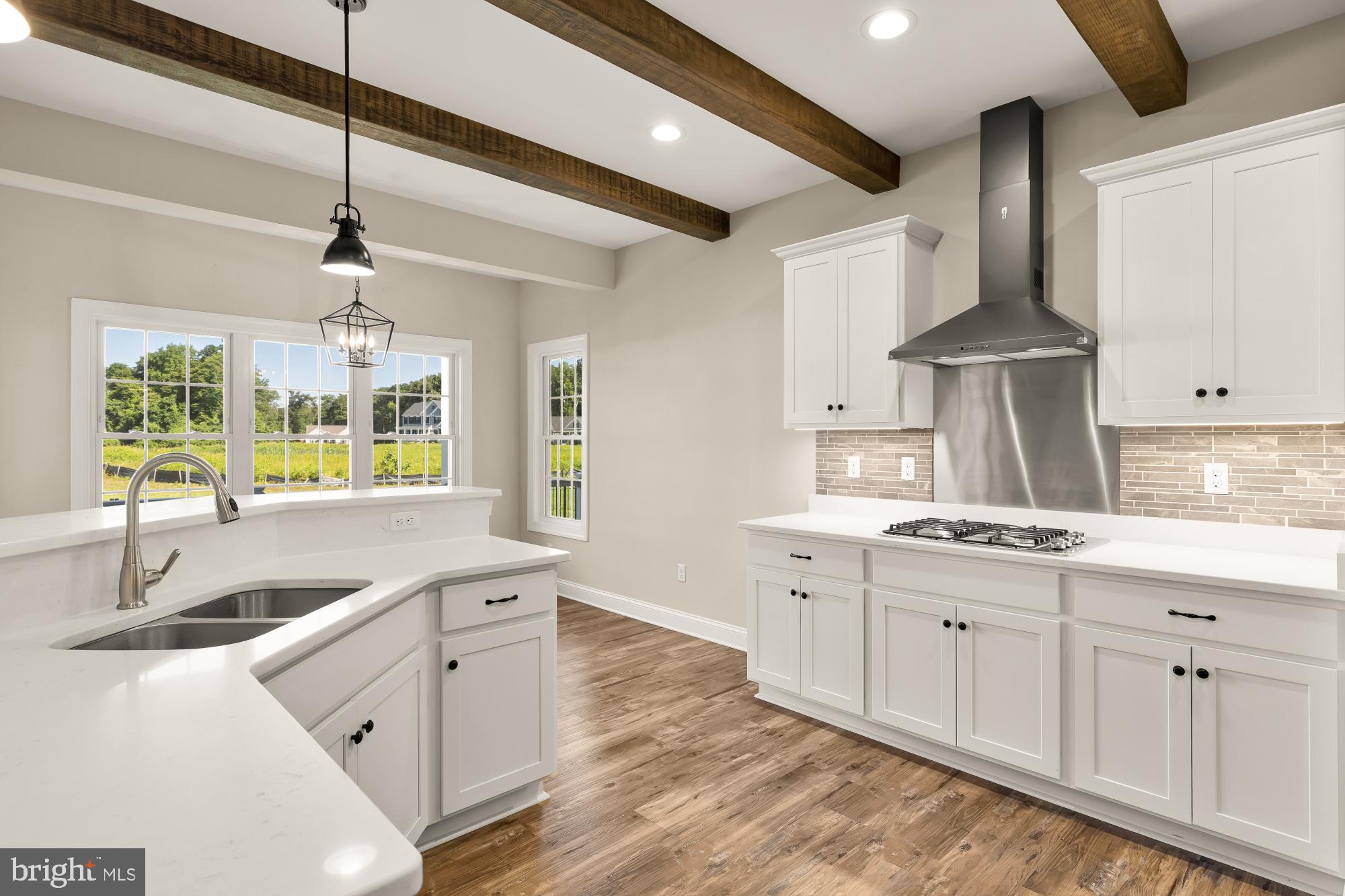 INGRAMS POINT - Residential