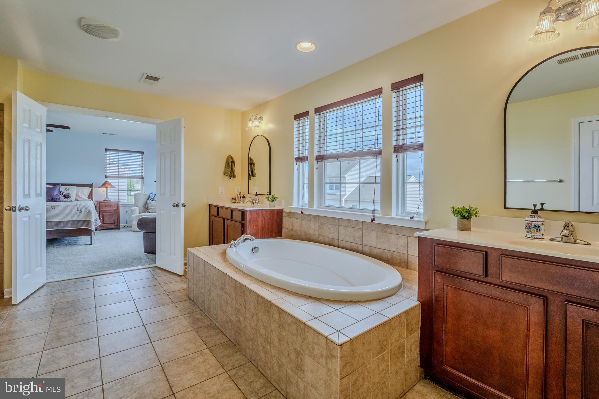 MEADOW VIEW - Residential