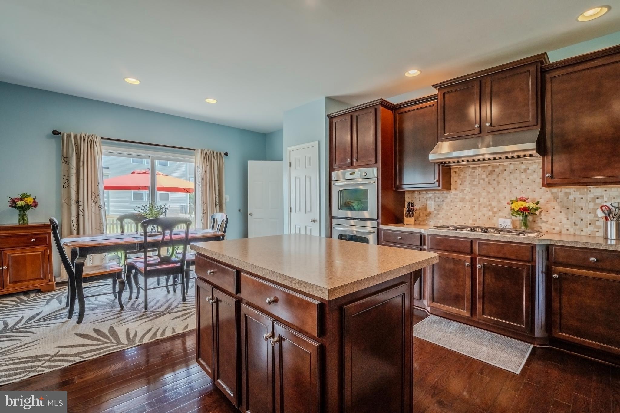 MEADOW VIEW - Residential