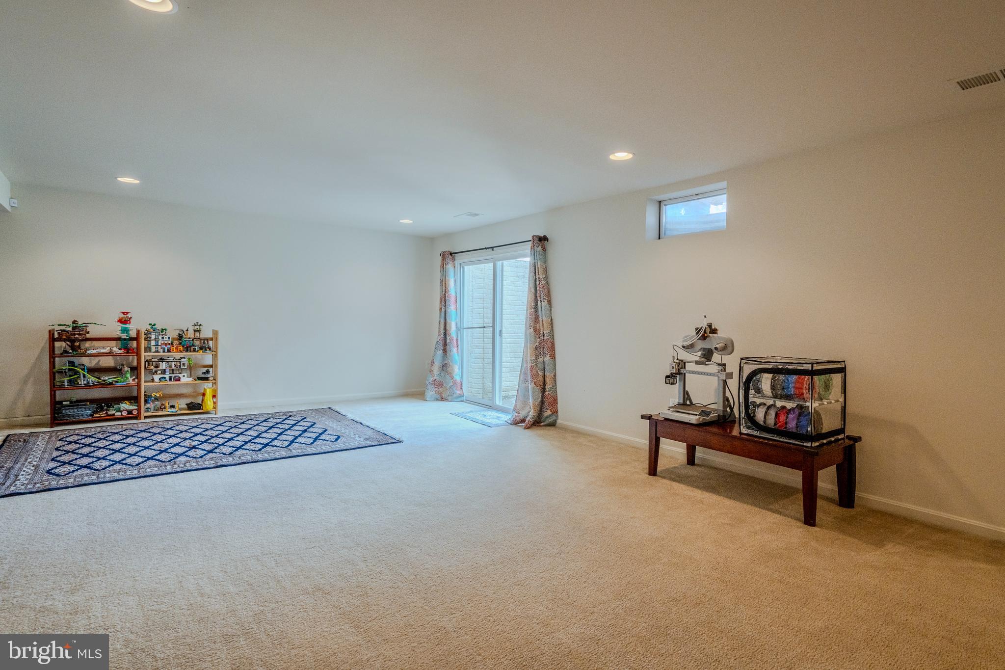 MEADOW VIEW - Residential