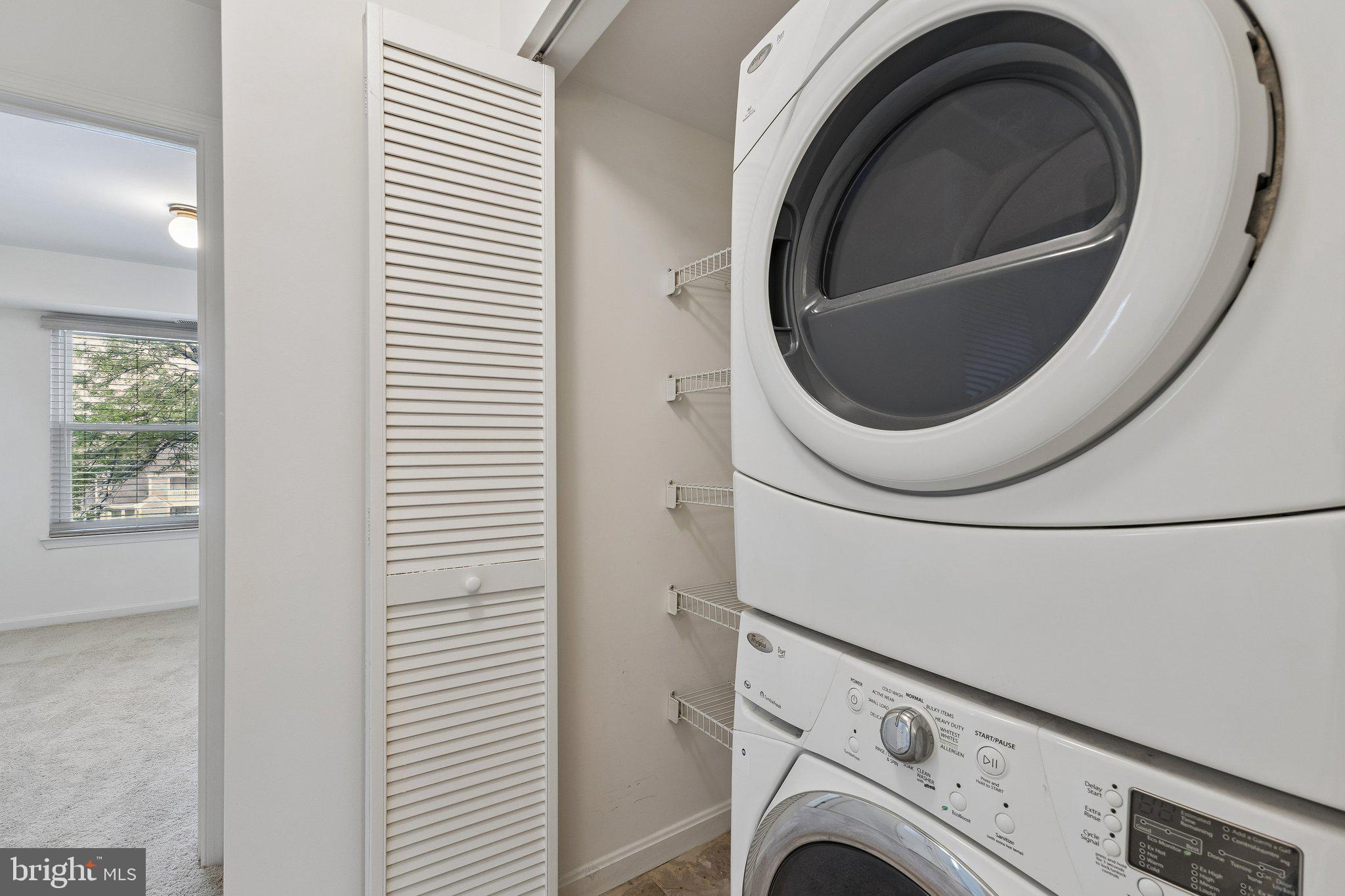 PONDS AT CENTREVILLE - Residential