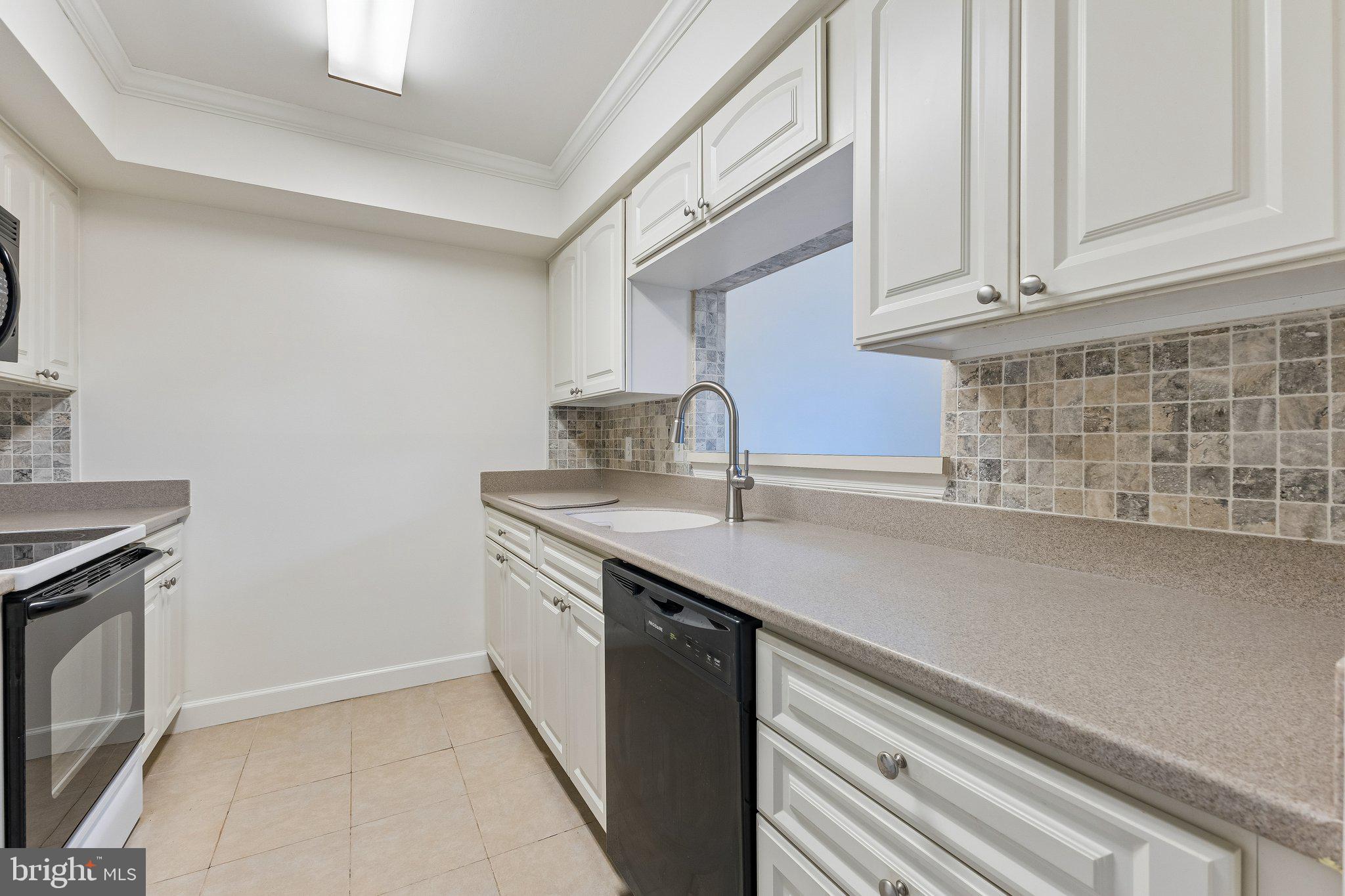 PONDS AT CENTREVILLE - Residential