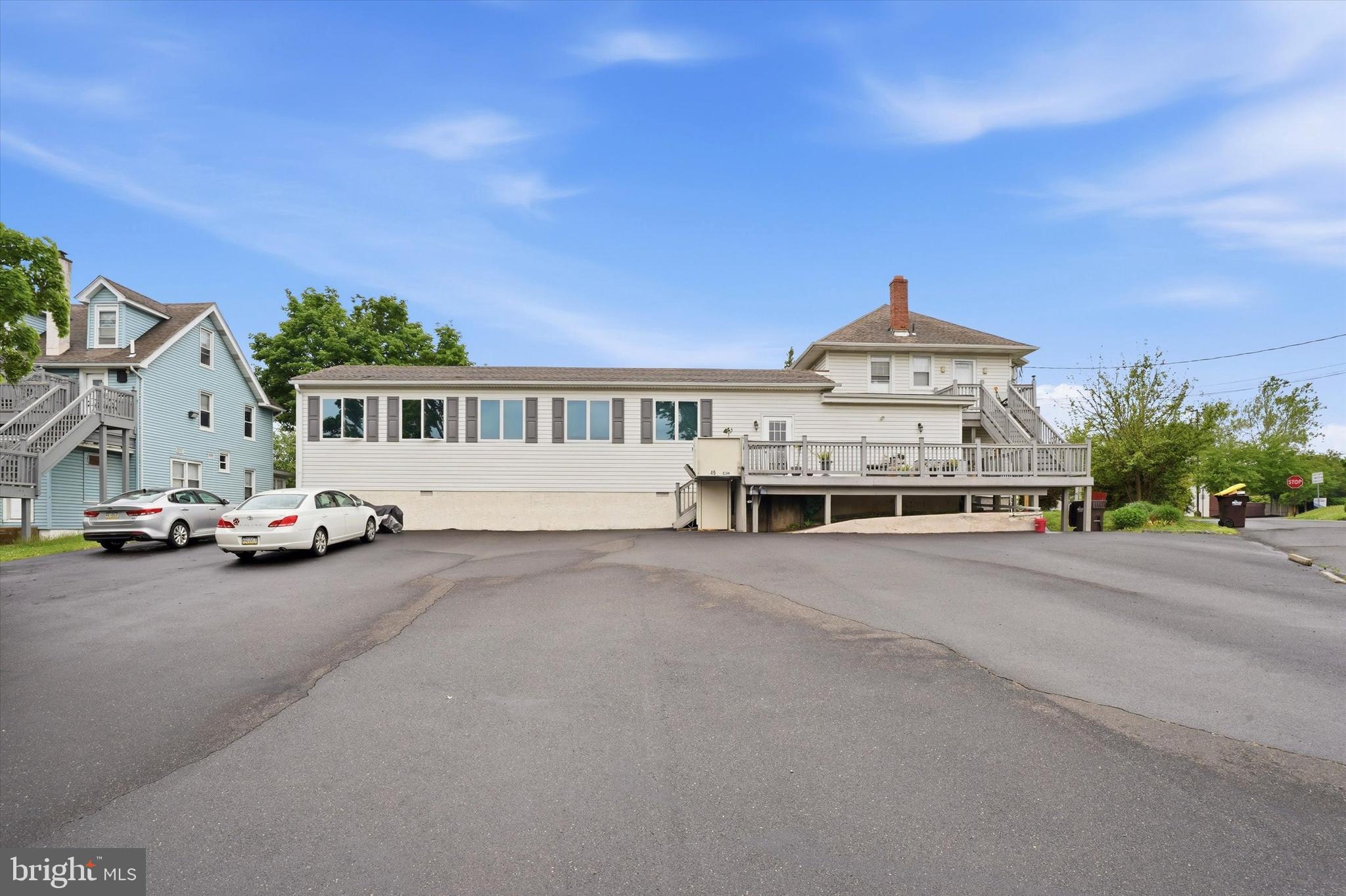 345 DRESHER ROAD