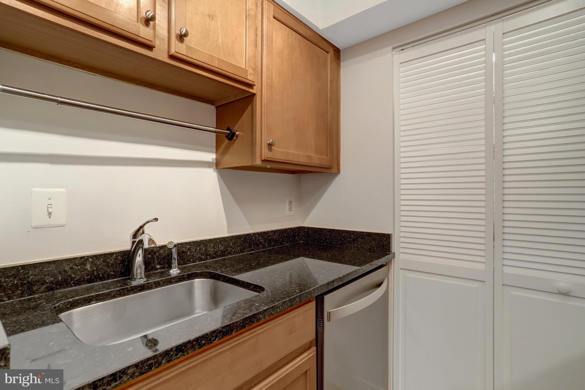 EASTVIEW AT BALLSTON METRO - Residential