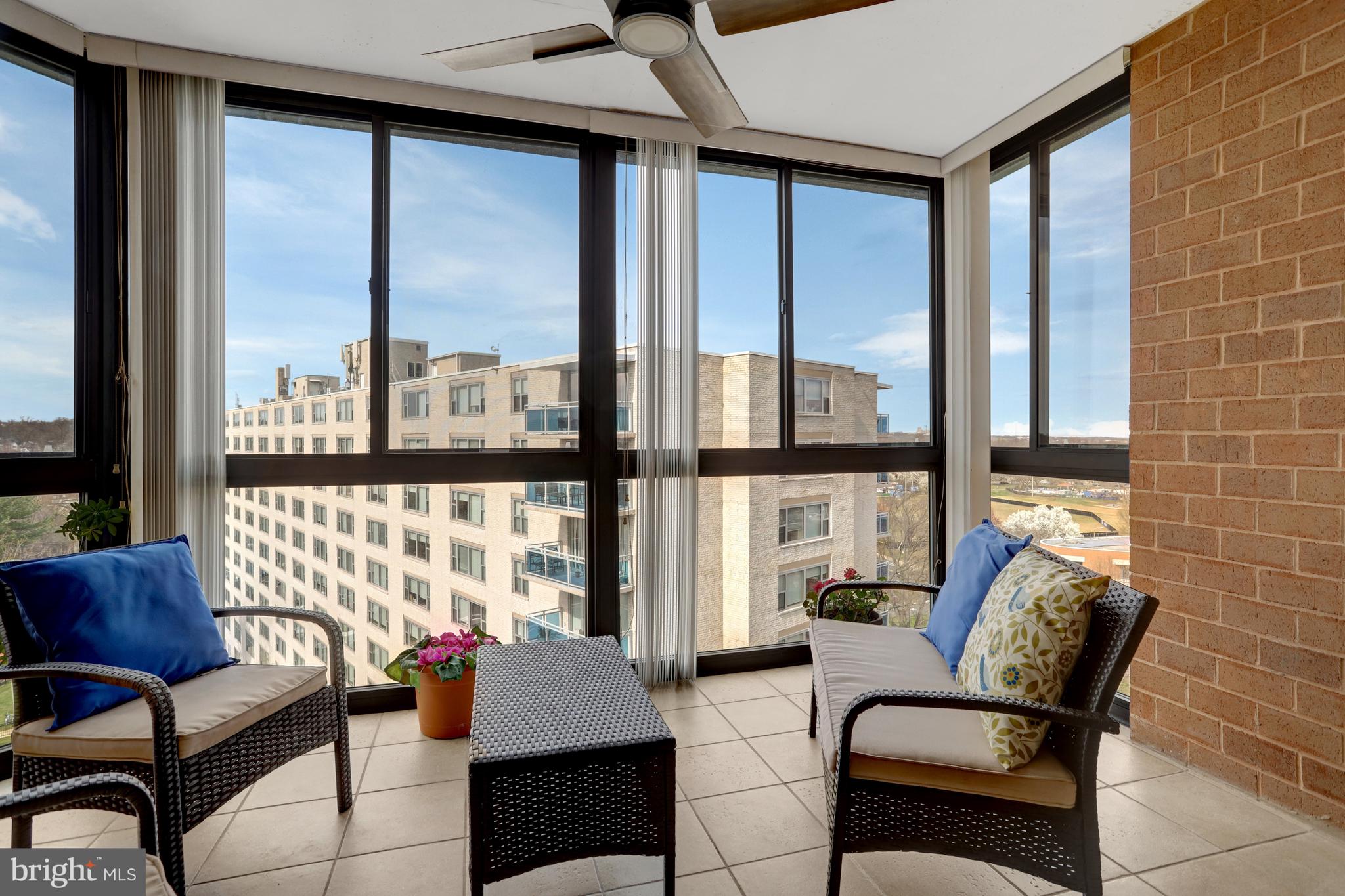 EASTVIEW AT BALLSTON METRO - Residential