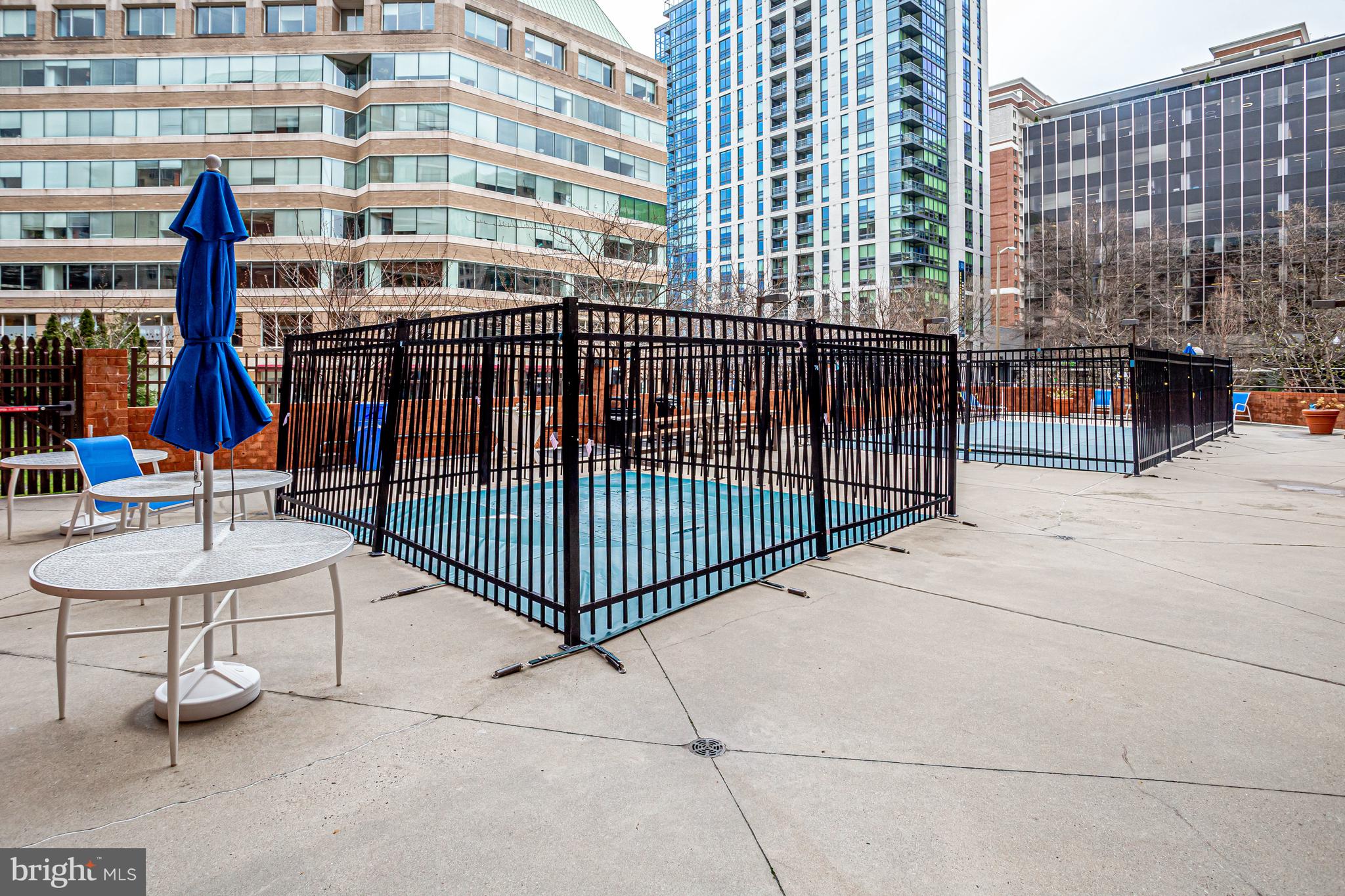 EASTVIEW AT BALLSTON METRO - Residential