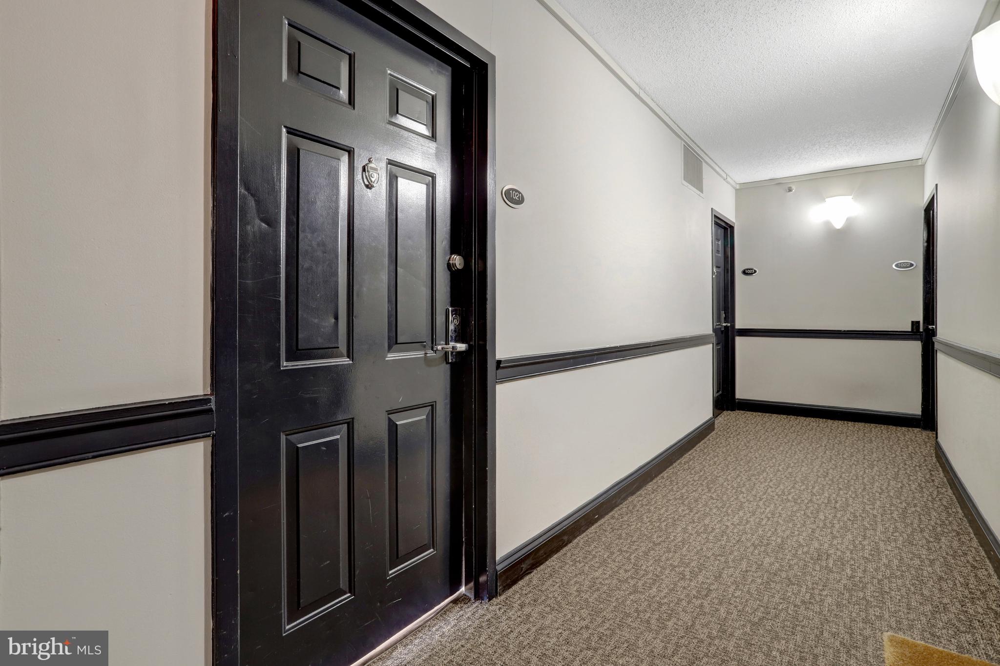 EASTVIEW AT BALLSTON METRO - Residential