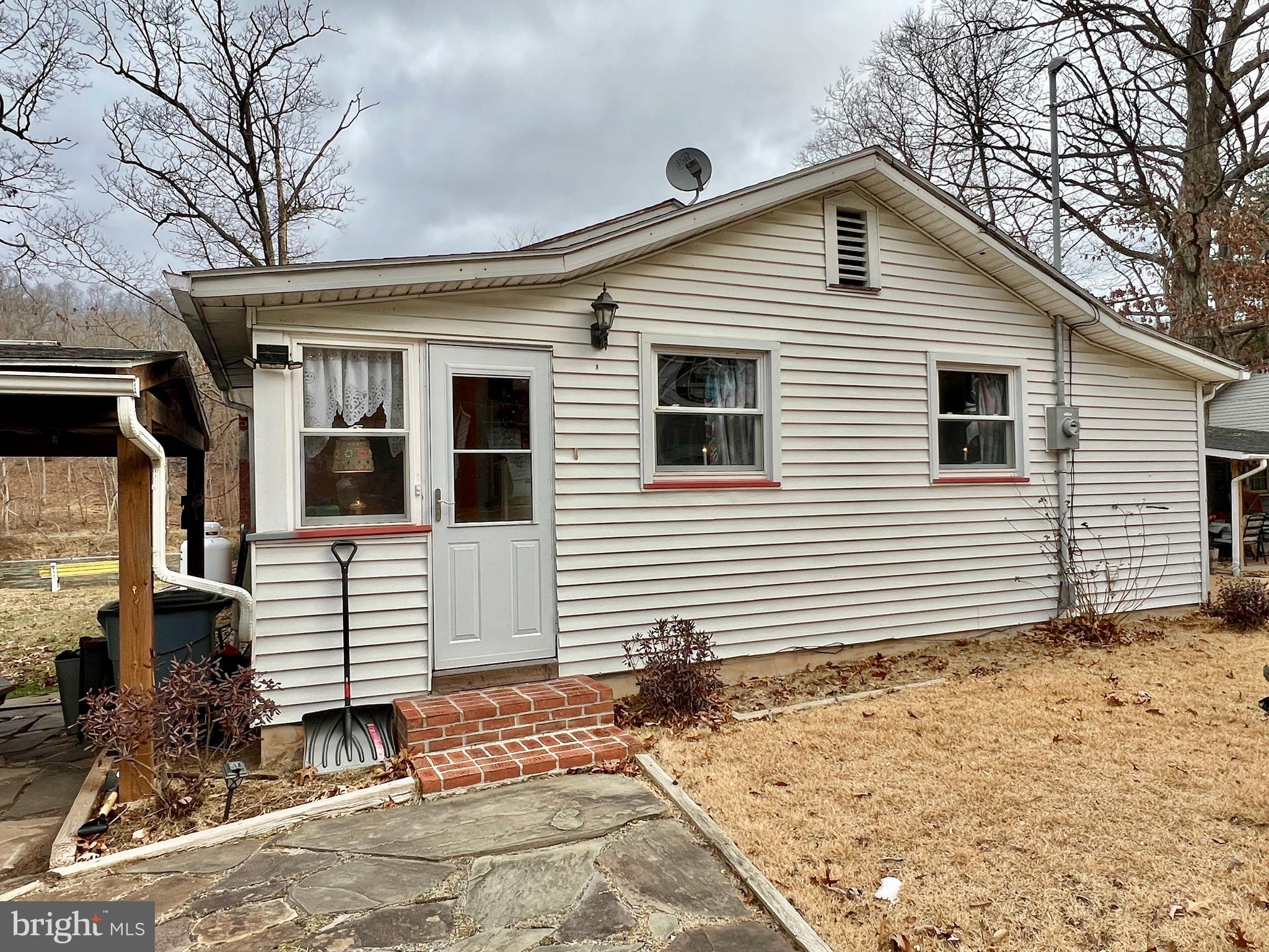 CYPHER BEACH AREA - Residential