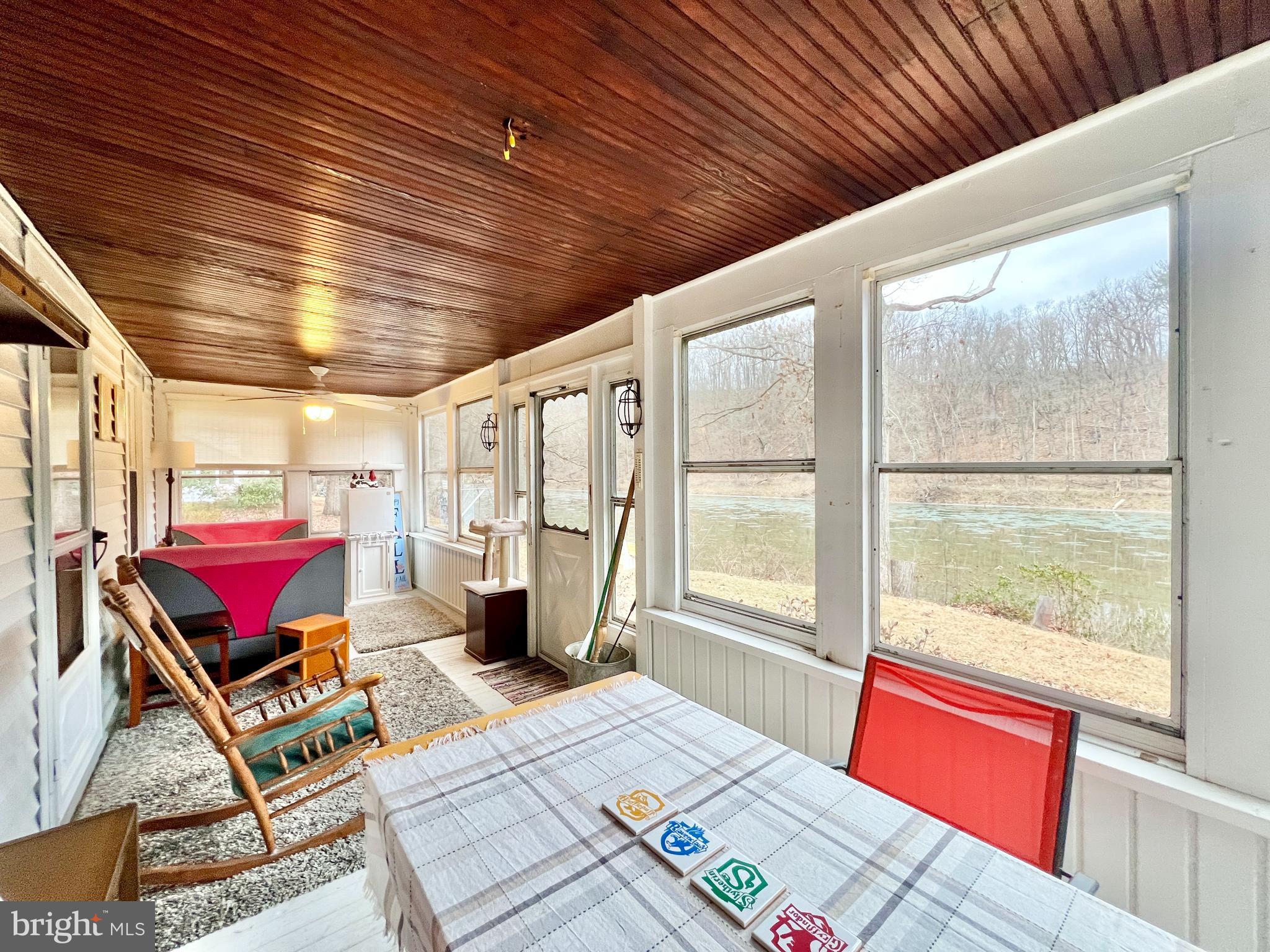 CYPHER BEACH AREA - Residential