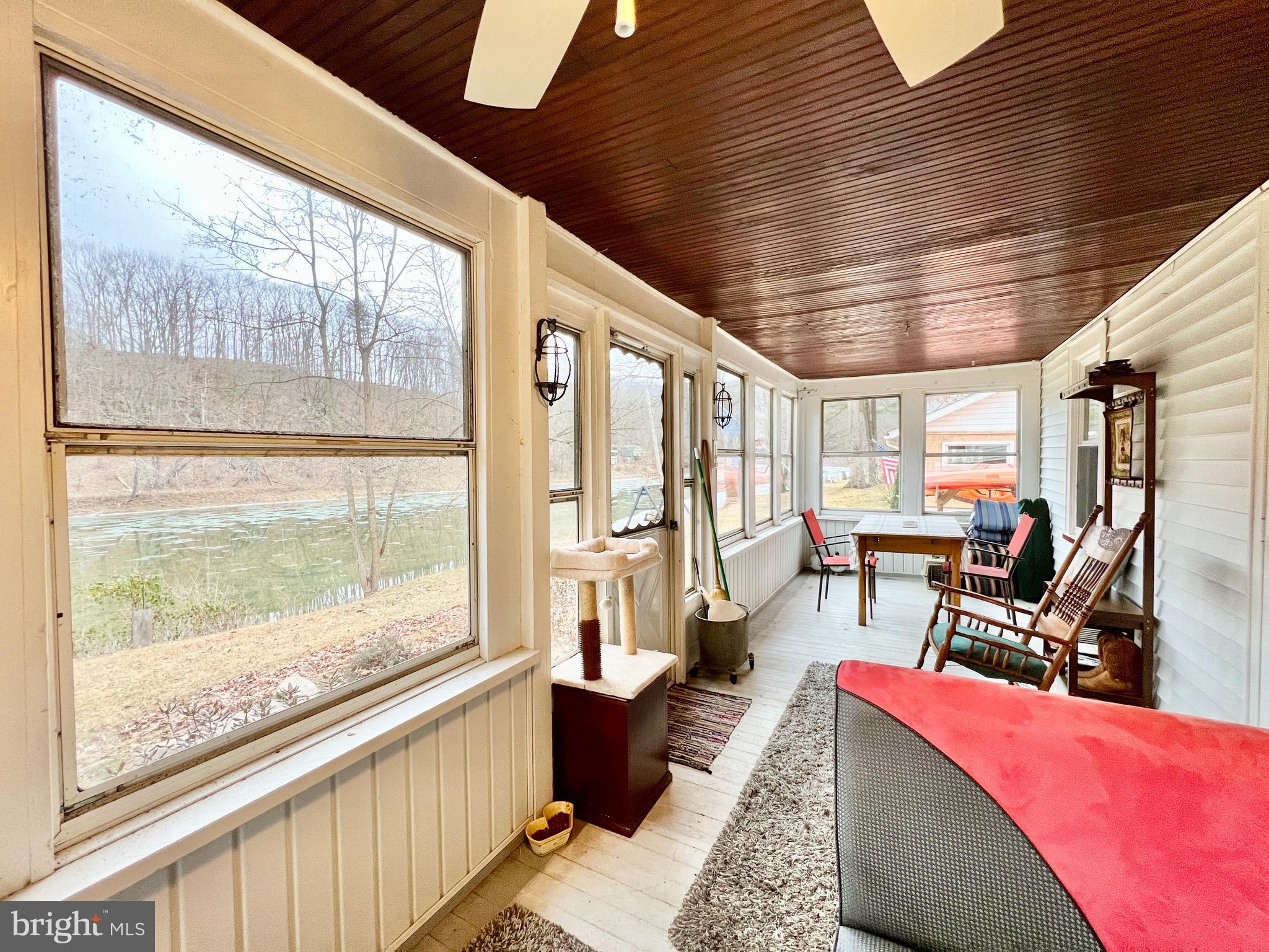 CYPHER BEACH AREA - Residential