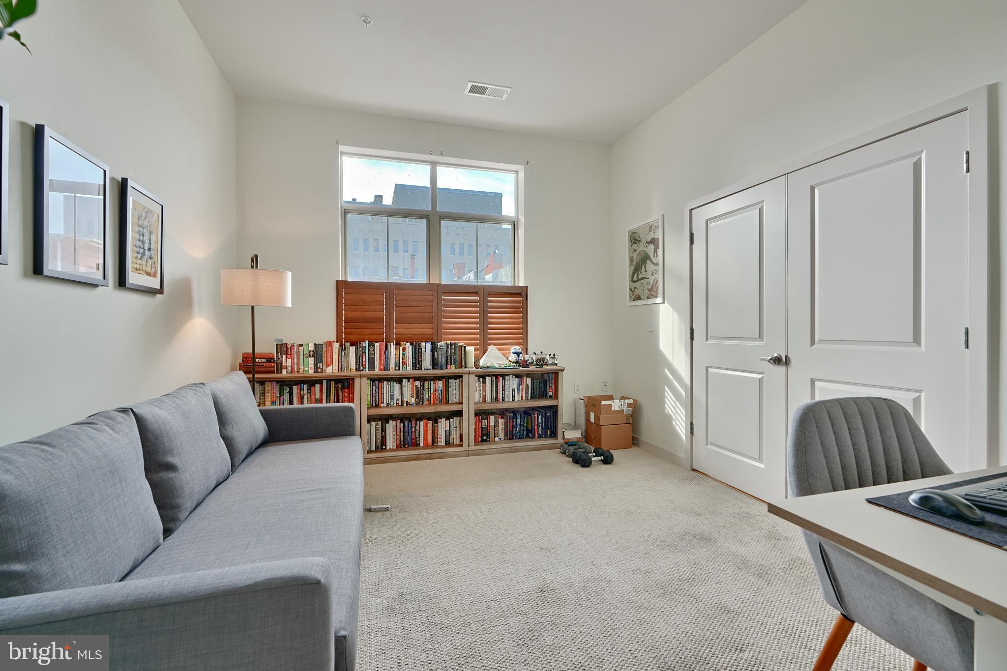 TWELVE09 - Residential Lease