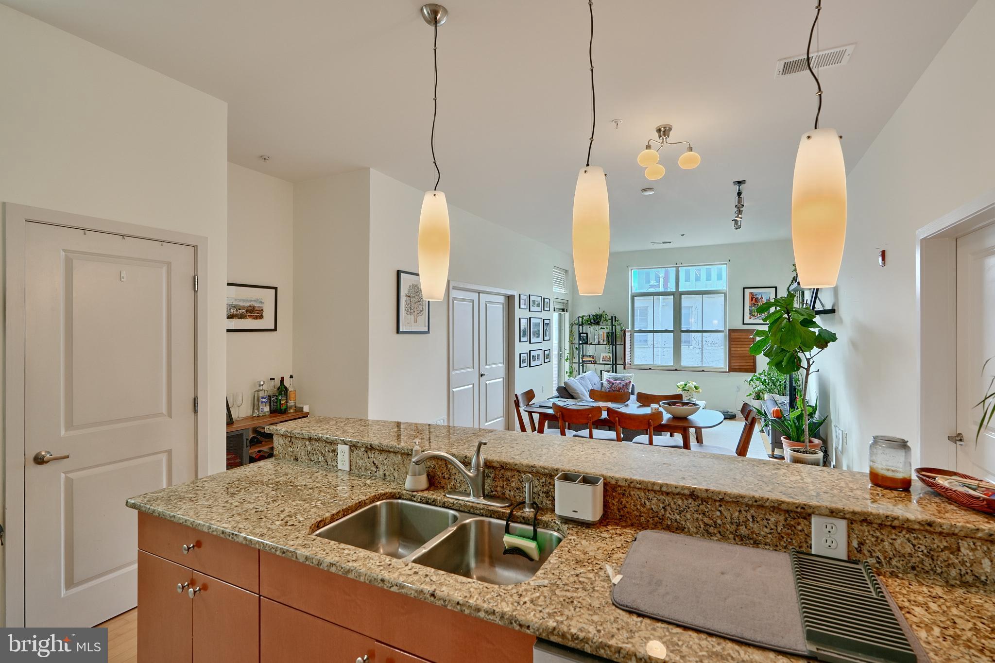 TWELVE09 - Residential Lease