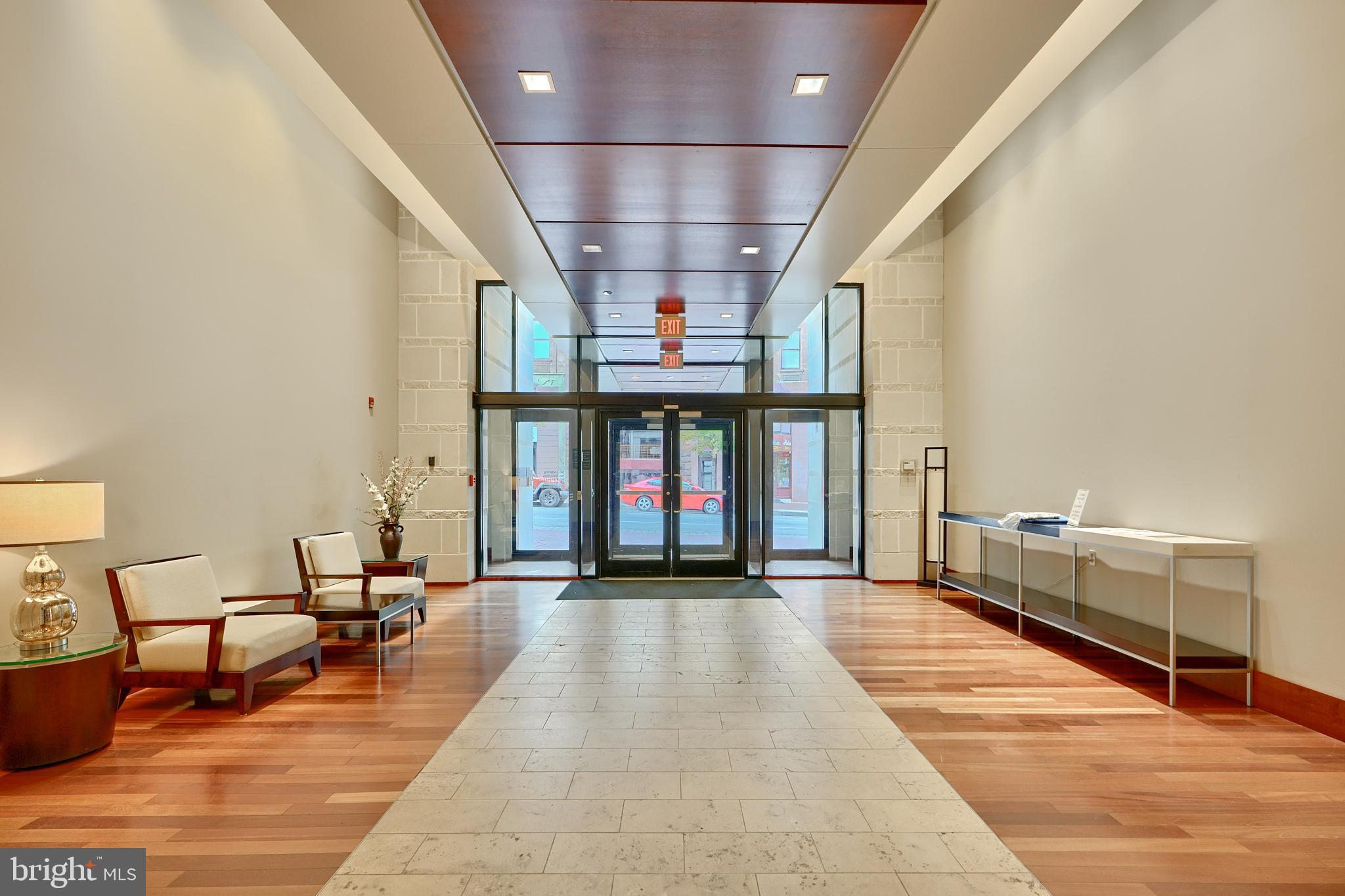 TWELVE09 - Residential Lease