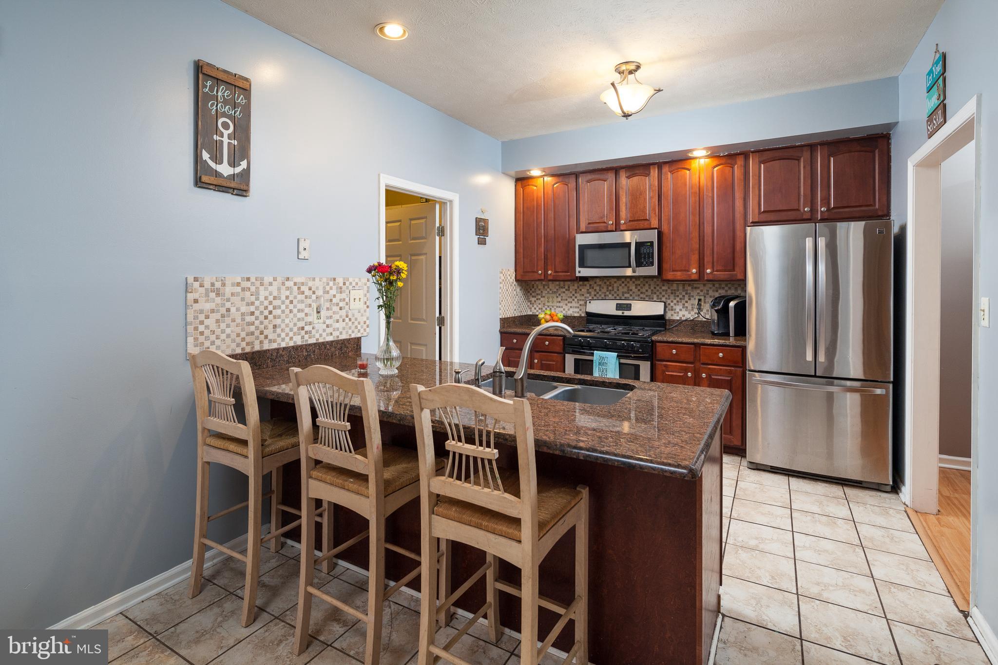 CHESAPEAKE BAY GOLF CLUB - Residential Lease