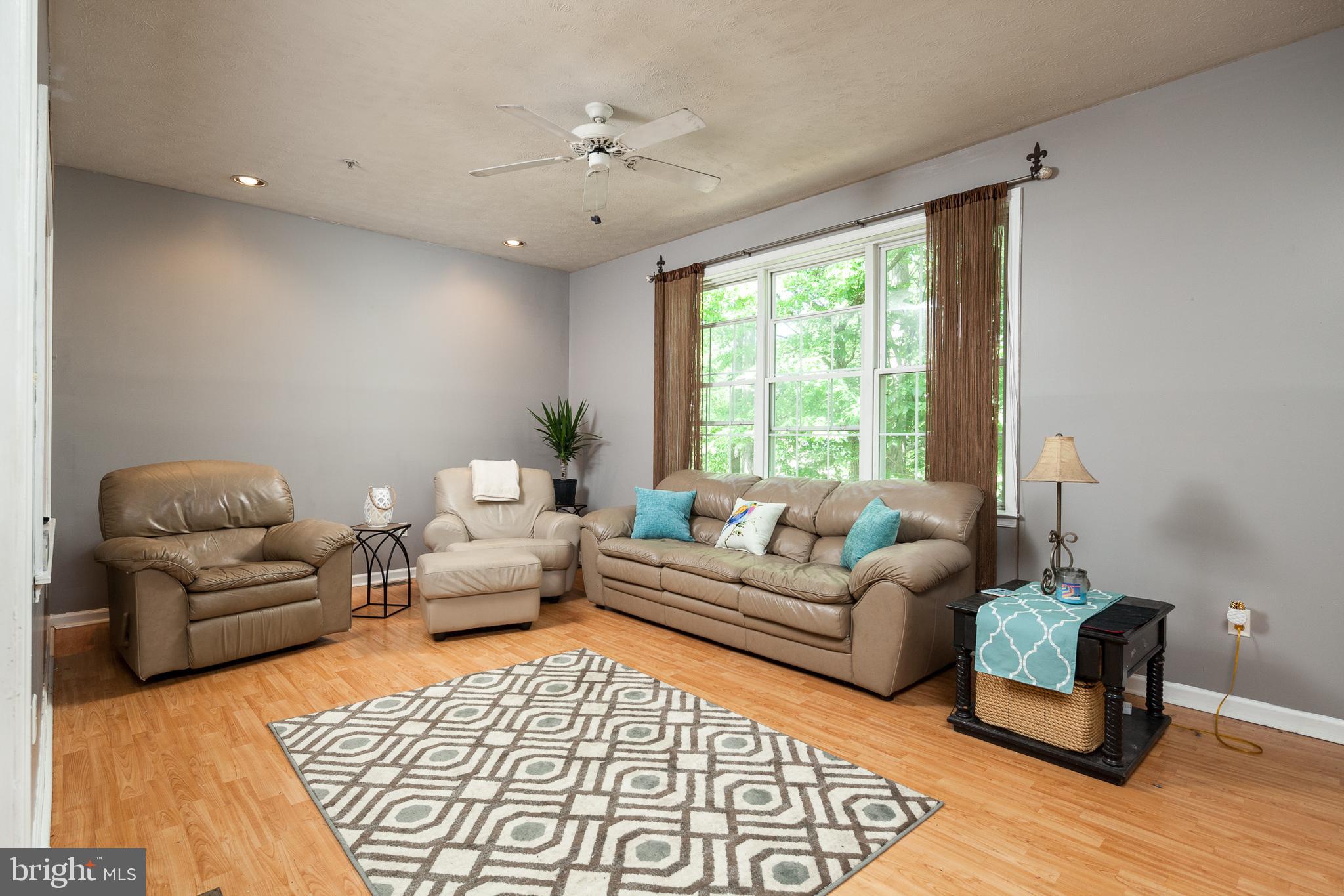 CHESAPEAKE BAY GOLF CLUB - Residential Lease