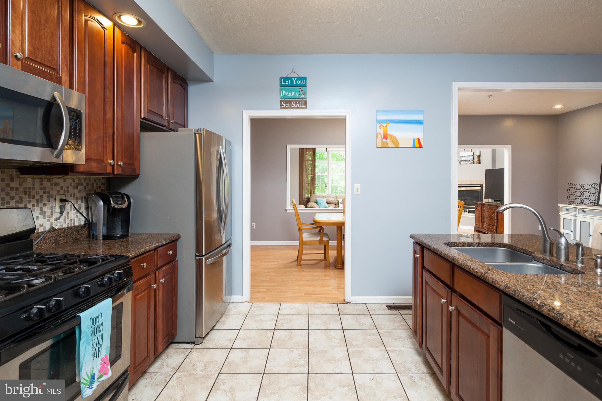 CHESAPEAKE BAY GOLF CLUB - Residential Lease