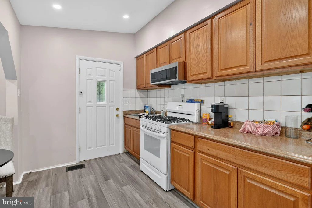 Additional image 9 of 221 Seneca Drive, Oxon Hill, MD 20745
