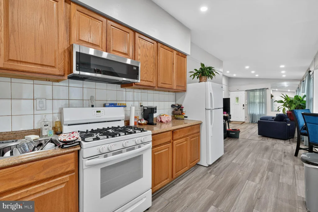Additional image 10 of 221 Seneca Drive, Oxon Hill, MD 20745