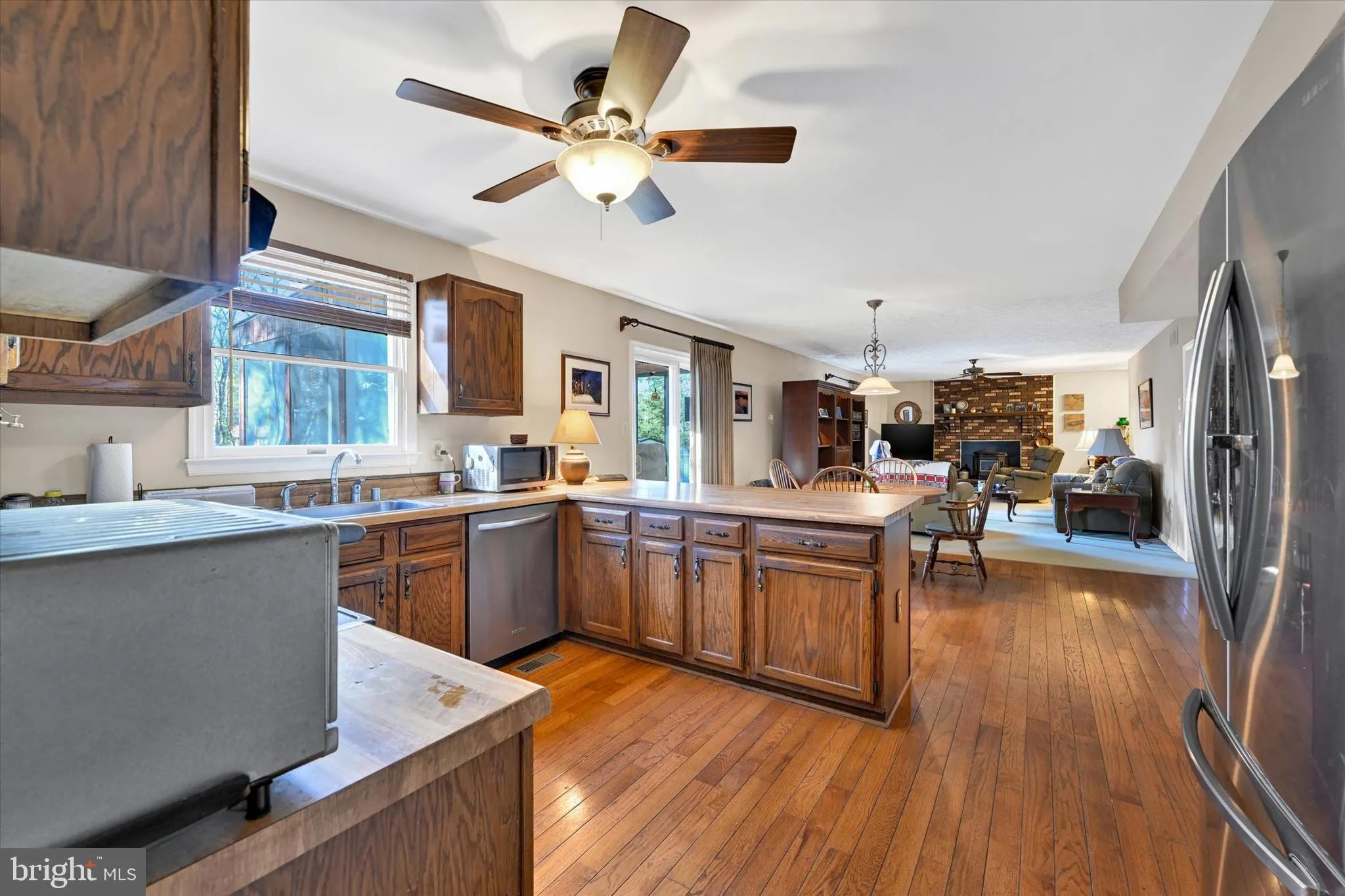 Pasadena, Maryland 21122, United States, 4 Bedrooms Bedrooms, ,3 BathroomsBathrooms,Residential,Pending,36836