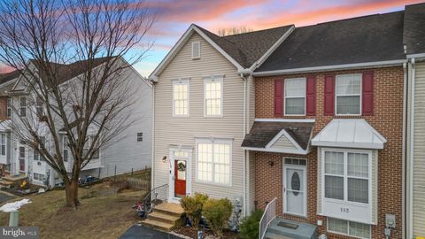Townhouse For Sale - 115 Balmoral Way<br/> New Castle County, NEWARK, DE 19702