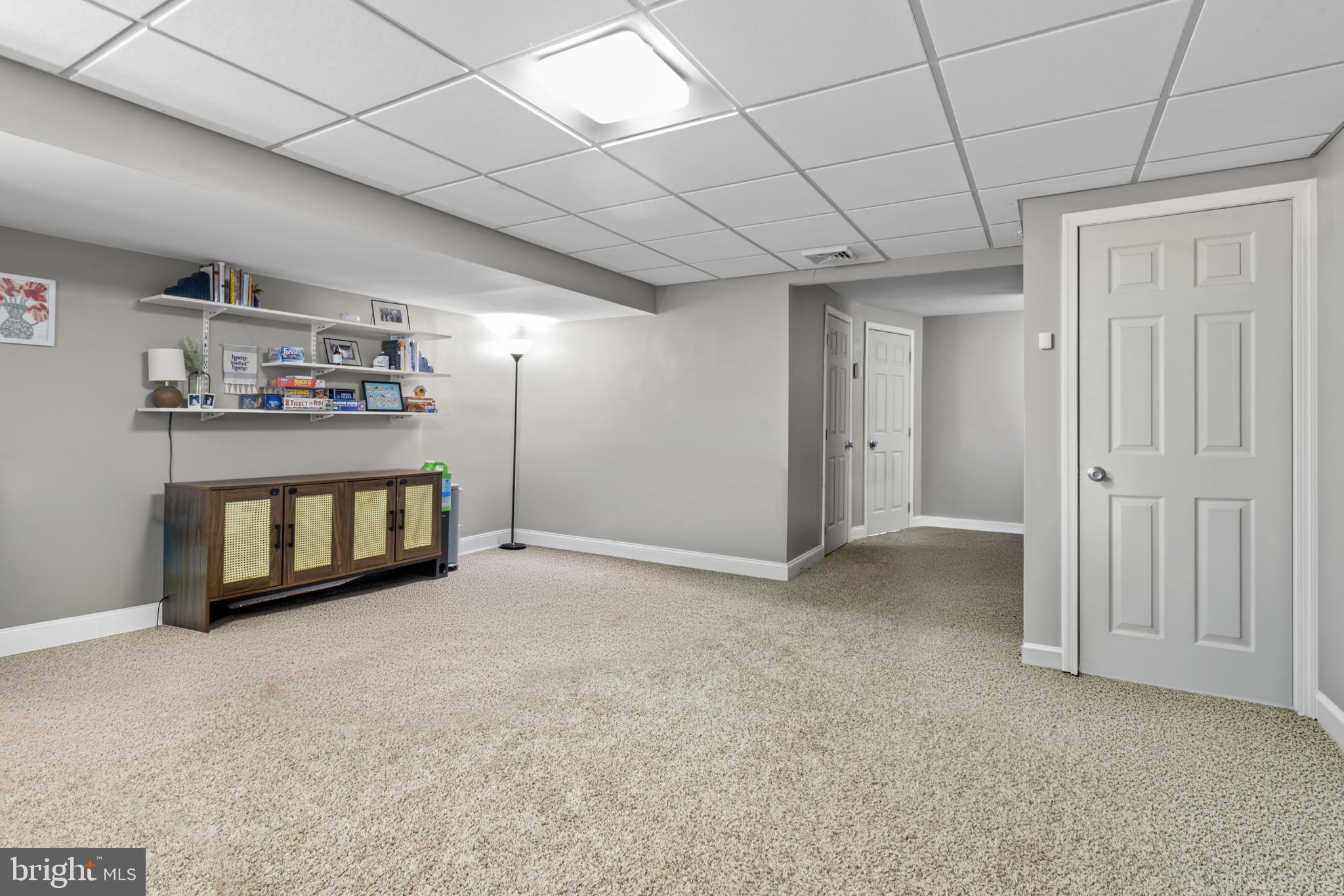 NEWTOWNE VILLAGE - Residential