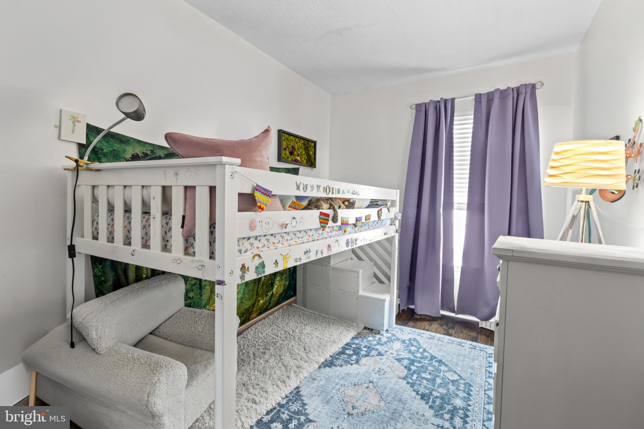 NEWTOWNE VILLAGE - Residential