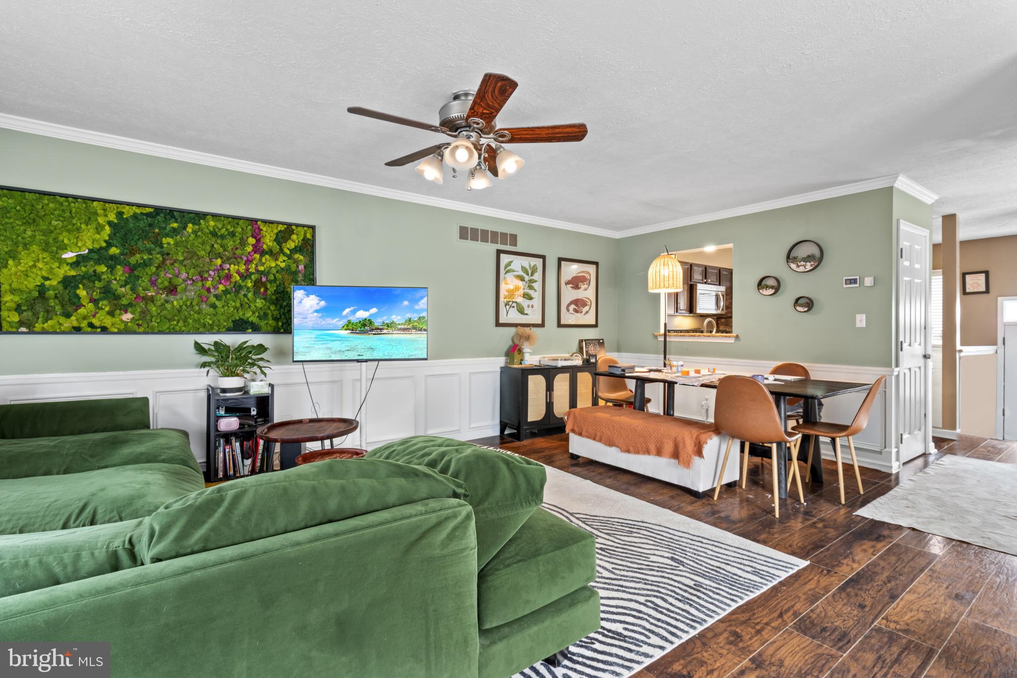 NEWTOWNE VILLAGE - Residential