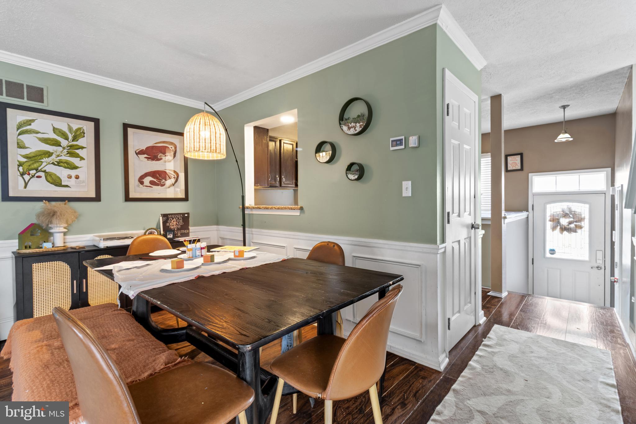 NEWTOWNE VILLAGE - Residential