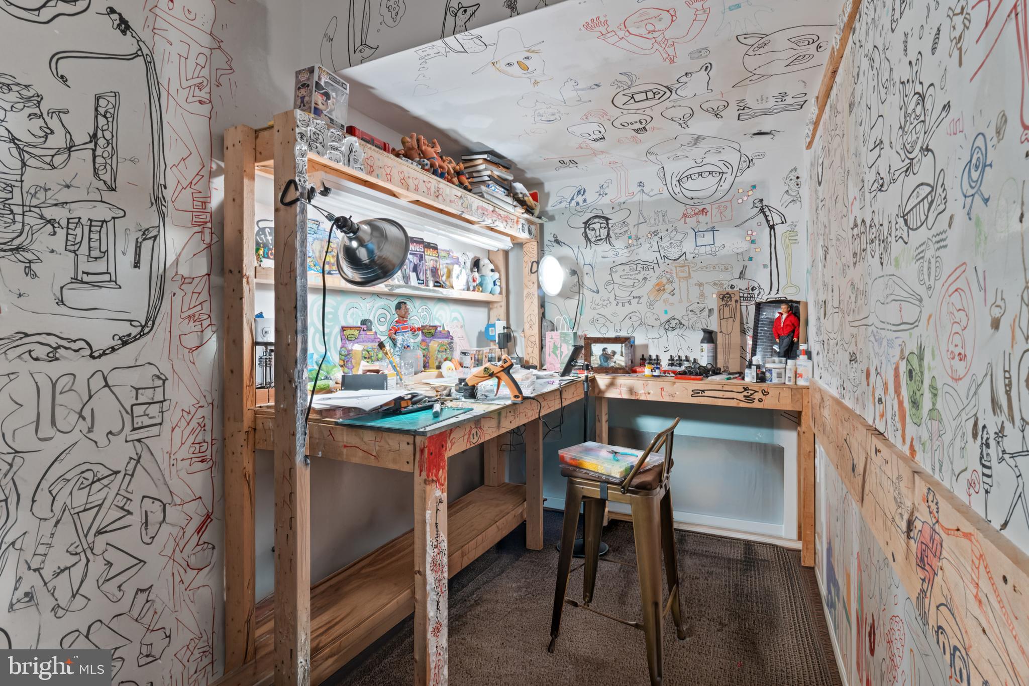 NEWTOWNE VILLAGE - Residential