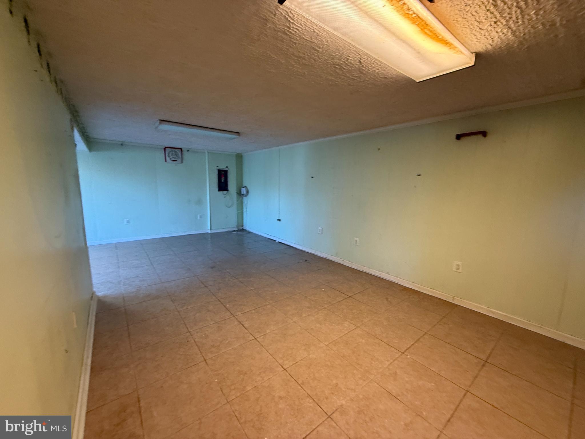 BLUFFWOOD ESTATES - Residential