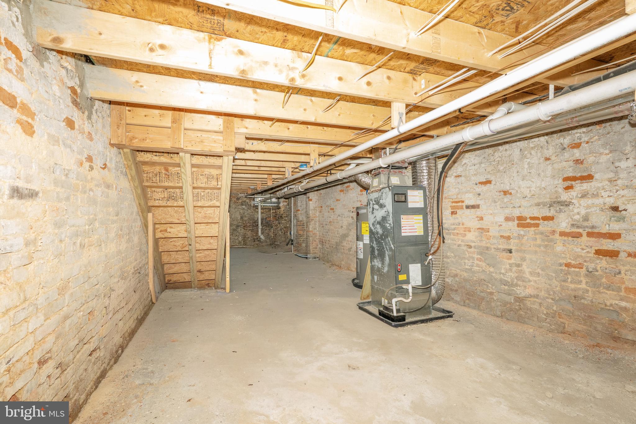 BIDDLE STREET - Residential