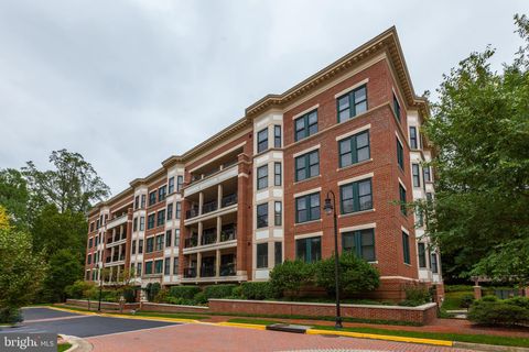 10401 STRATHMORE PARK 3 /103 NORTH BETHESDA MD 20852
