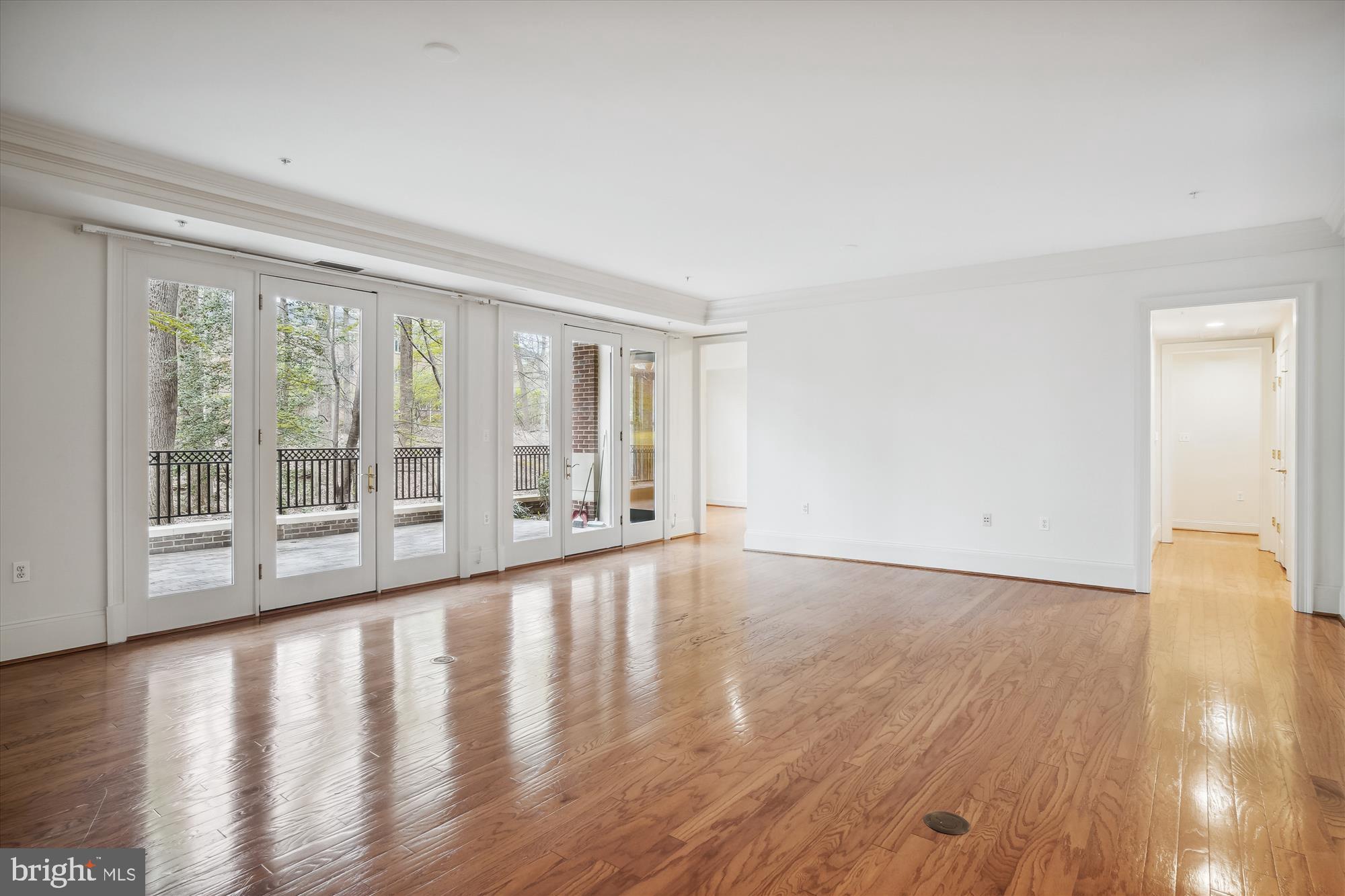 10401 STRATHMORE PARK 3 /103