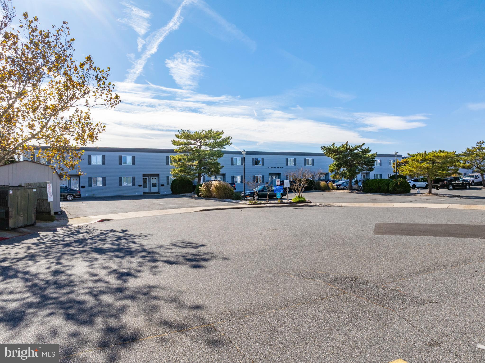 719 RUSTY ANCHOR ROAD 4A