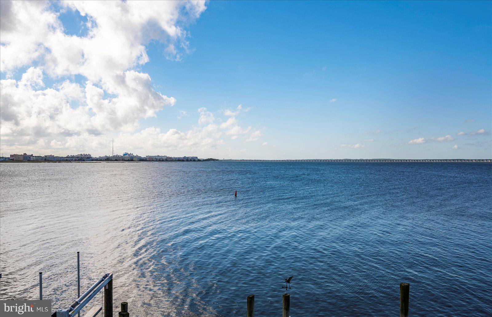 719 RUSTY ANCHOR ROAD 4A