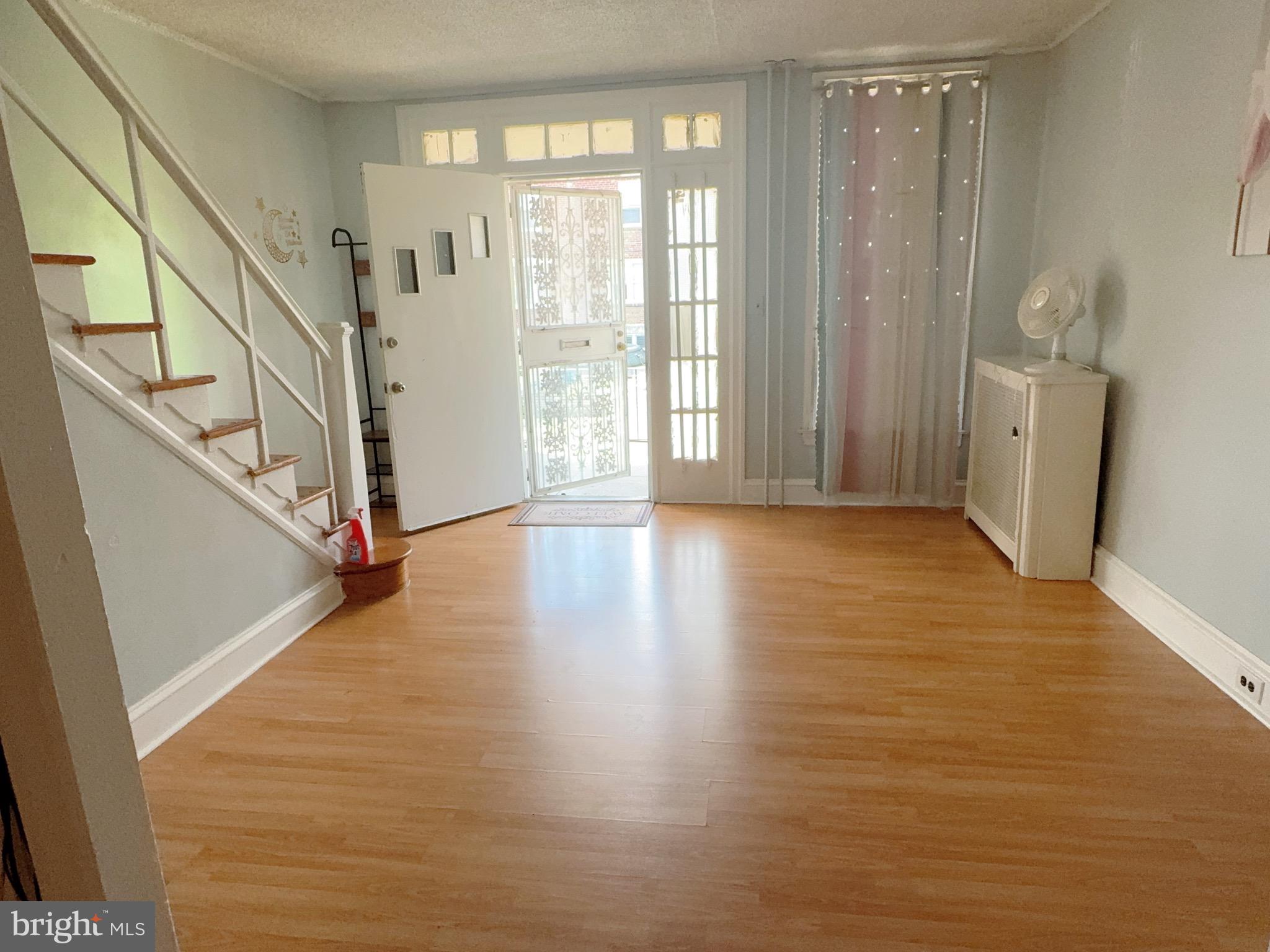 MAYFAIR (WEST) - Residential