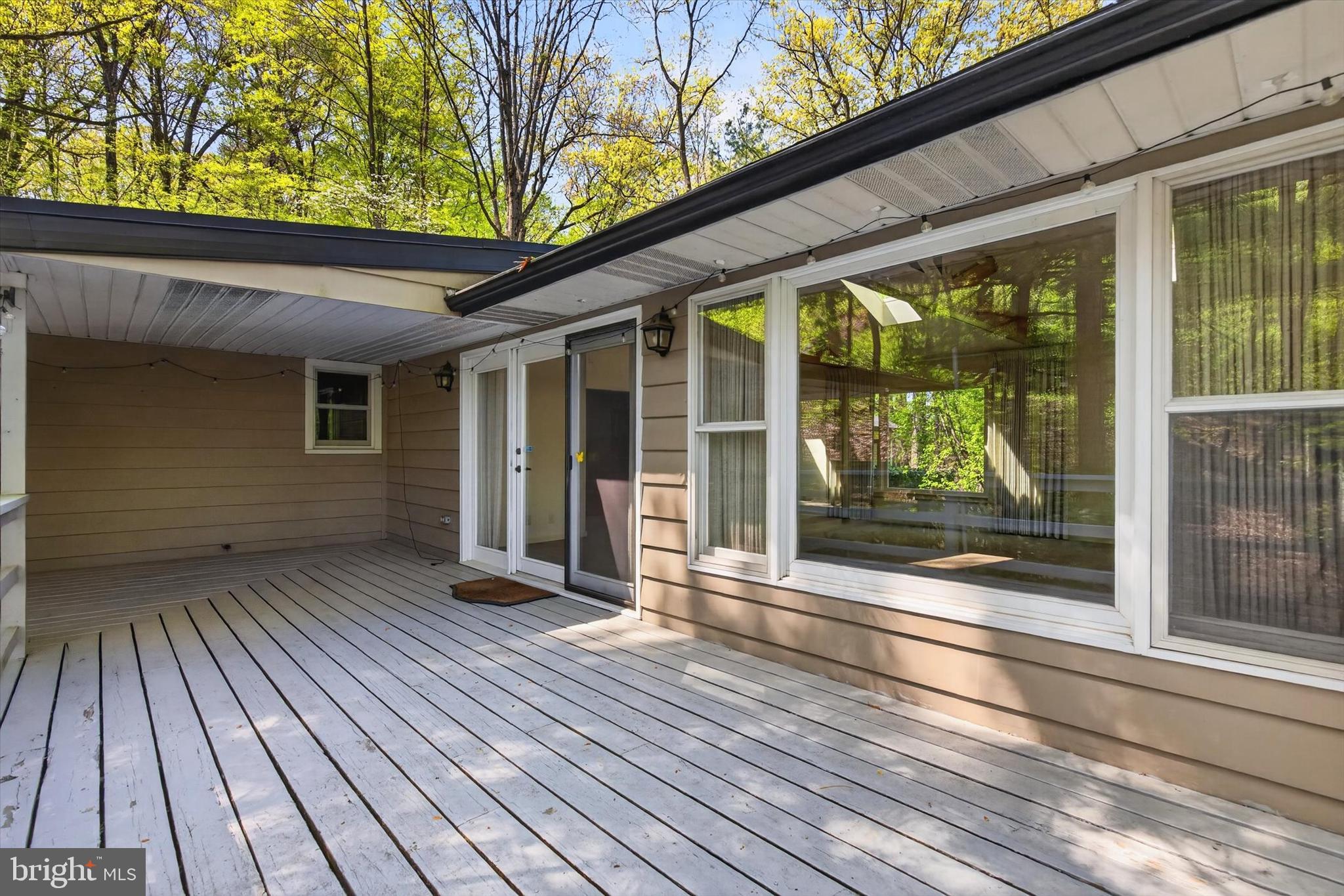 HILLCREST - Residential