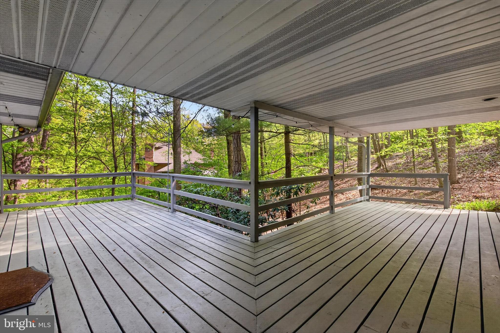 HILLCREST - Residential