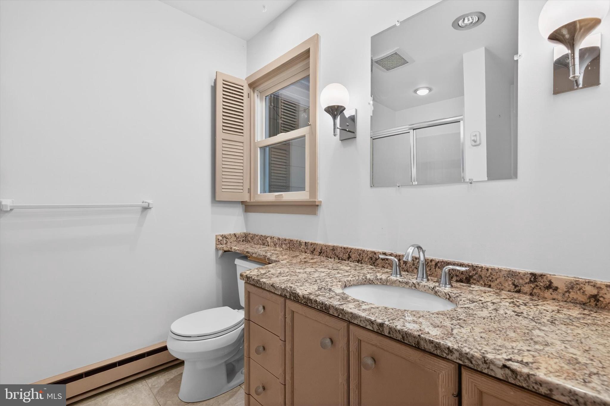 HILLCREST - Residential