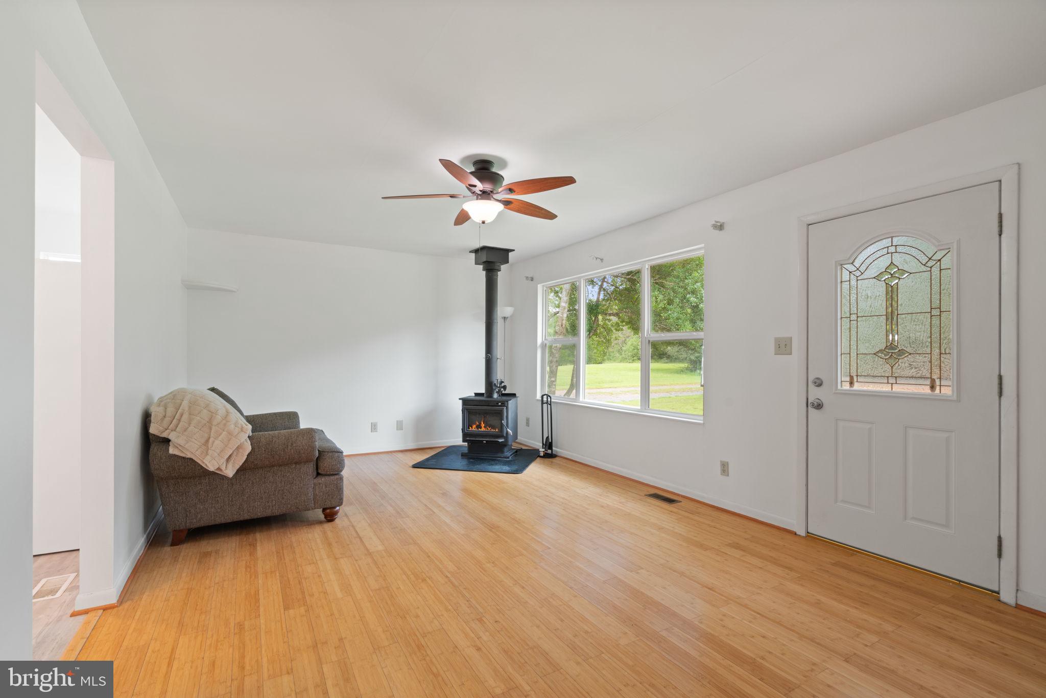 132 HEMP ROAD