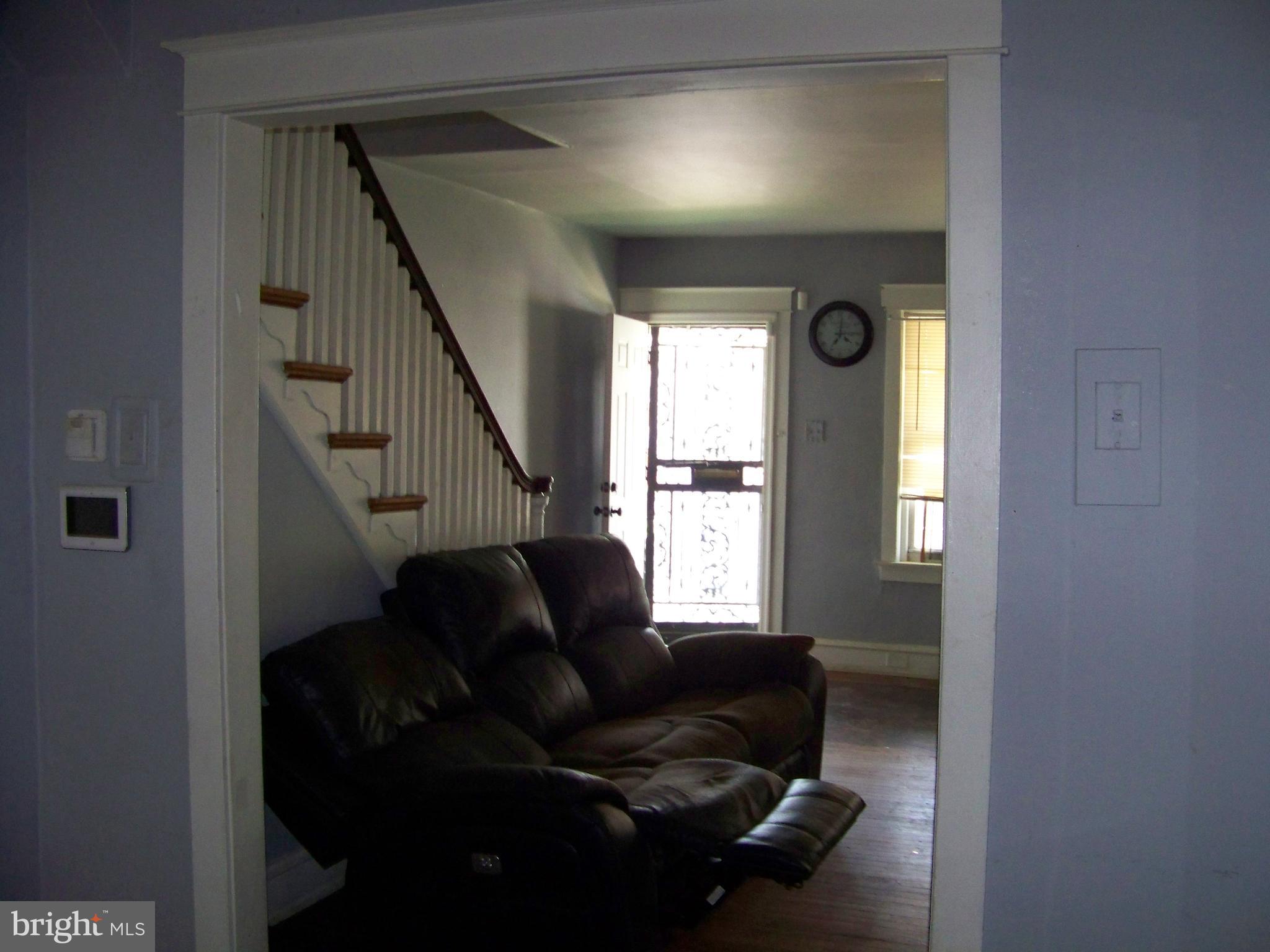 WEST OAK LANE - Residential