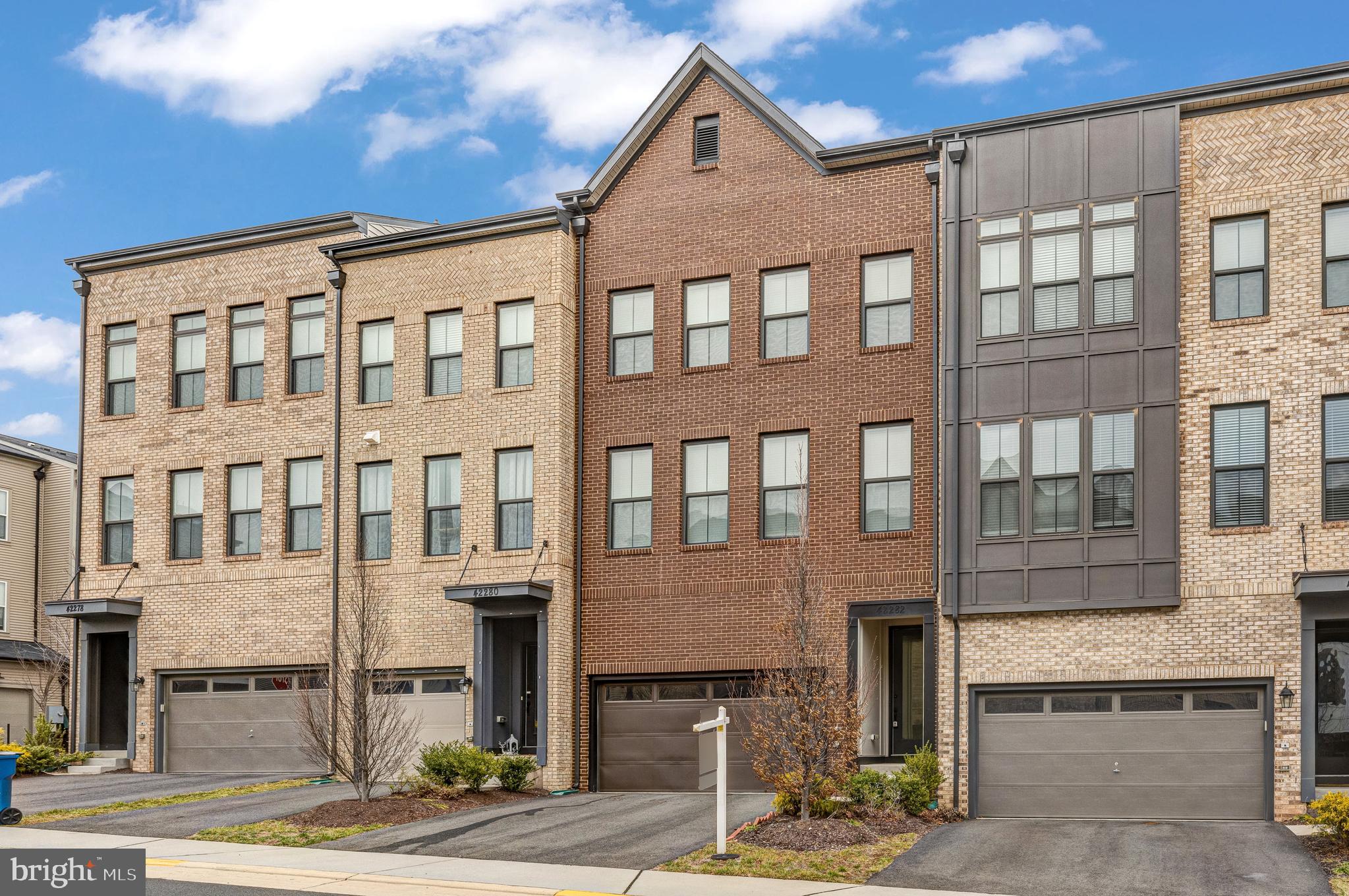 BRAMBLETON - Residential Lease
