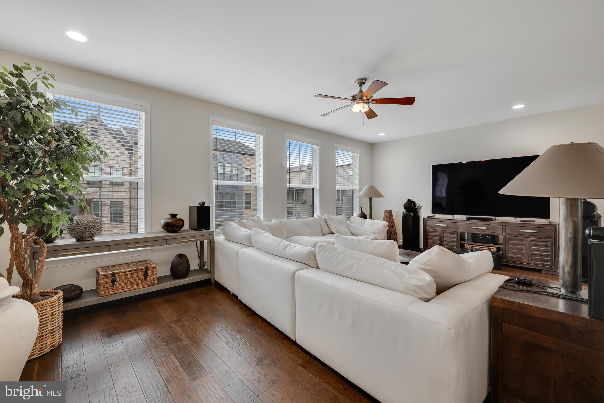 BRAMBLETON - Residential Lease